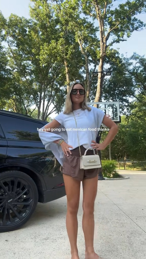Outfit details from 7/10 tiktok💘💘

#LTKFindsUnder100 #LTKSeasonal #LTKStyleTip