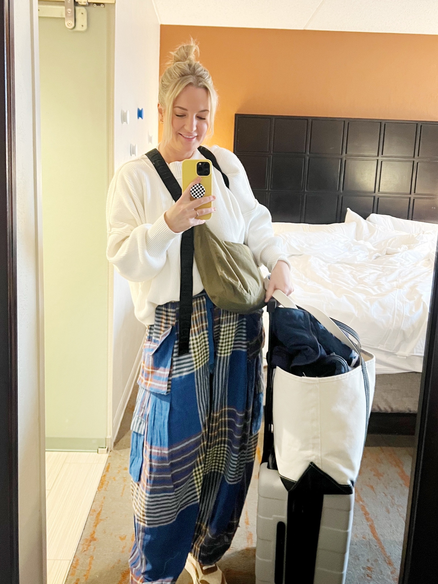 Easy and cozy for a travel day!

#LTKFindsUnder100 #LTKTravel #LTKMidsize
