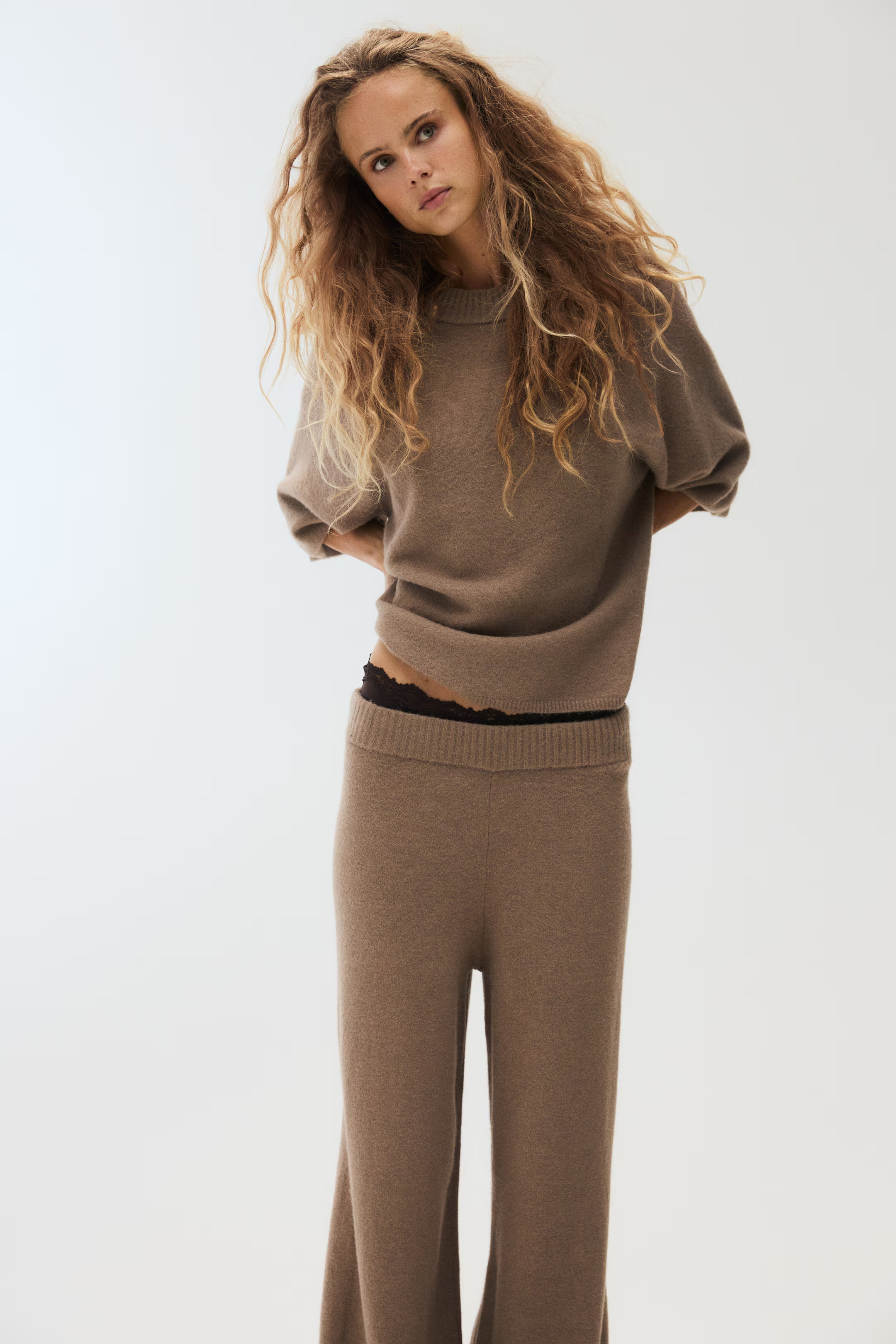 Short-sleeved jumper - Dark beige - Ladies | H&M GB | H&M (UK, MY, IN, SG, PH, TW, HK)