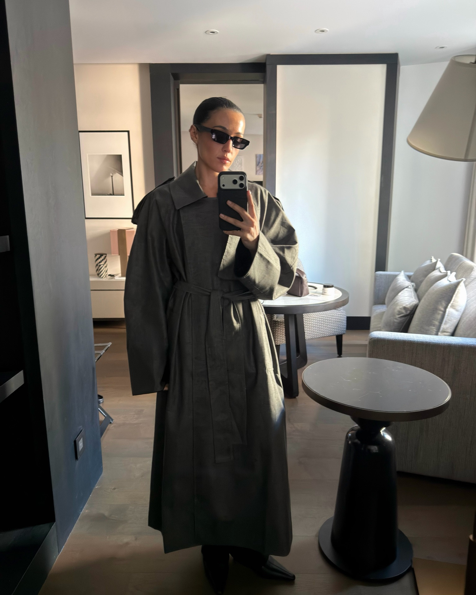 S/M coat! Obsessed w it. Size 6 pants xx