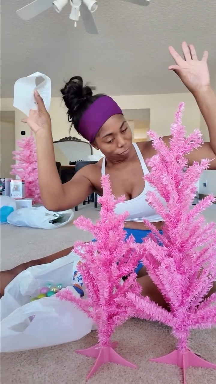 Zoe said I’d be fired if I didn’t get more Christmas décor up… so here we are 😂✨ CHRISTMAS DECOR HAUL!

I hit HomeGoods, Hobby Lobby, and At Home today after hot sculpt (aka best day ever!!) 

If you’re decorating this weekend, comment HOLIDAY and I’ll send the links + my favorite finds. 🎅🏽🤎
More festive updates coming … Zoe will make sure of it 😂

Christmas décor haul, holiday home styling, HomeGoods finds, Hobby Lobby Christmas, At Home Store décor, festive home updates, cozy holiday decorating, neutral Christmas décor, seasonal home décor, winter home aesthetic, holiday decorating inspo, Christmas tree ideas, new home holiday makeover, Christmas shopping finds, budget holiday décor, family holiday traditions, Christmas vibes at home, decorating with kids, holiday home reset, festive home inspiration