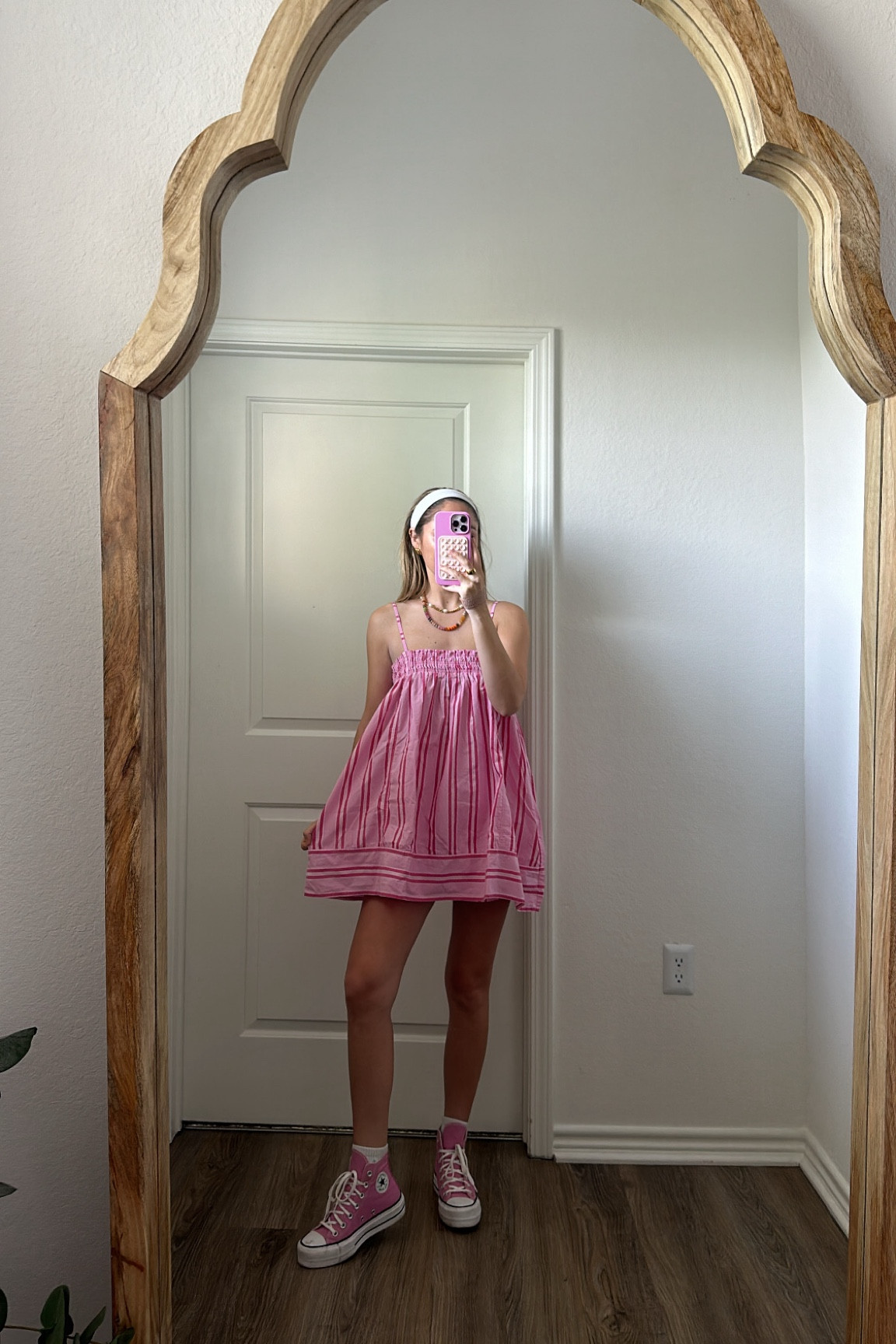 cute, comfy, colorful always 🤝🏼 wearing an XS in shorts (sized down) and S in top (true size) 🌷