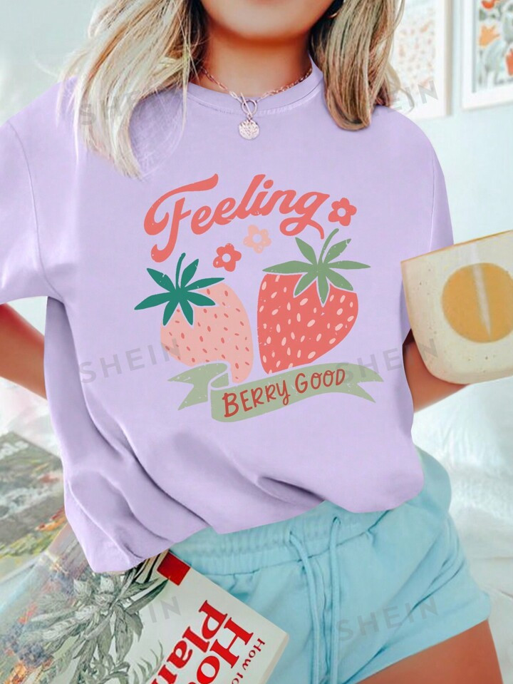 SHEIN LUNE Plus Size Women's Summer Letter Strawberry Print Round Neck Short Sleeve Casual T-Shir... | SHEIN