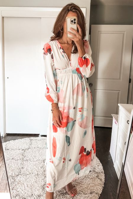 Wedding guest dress

Floral wedding guest dress from Amazon. So pretty!! Wearing a size small

This would be beautiful for family photos too


#LTKwedding #LTKover40 #LTKunder50