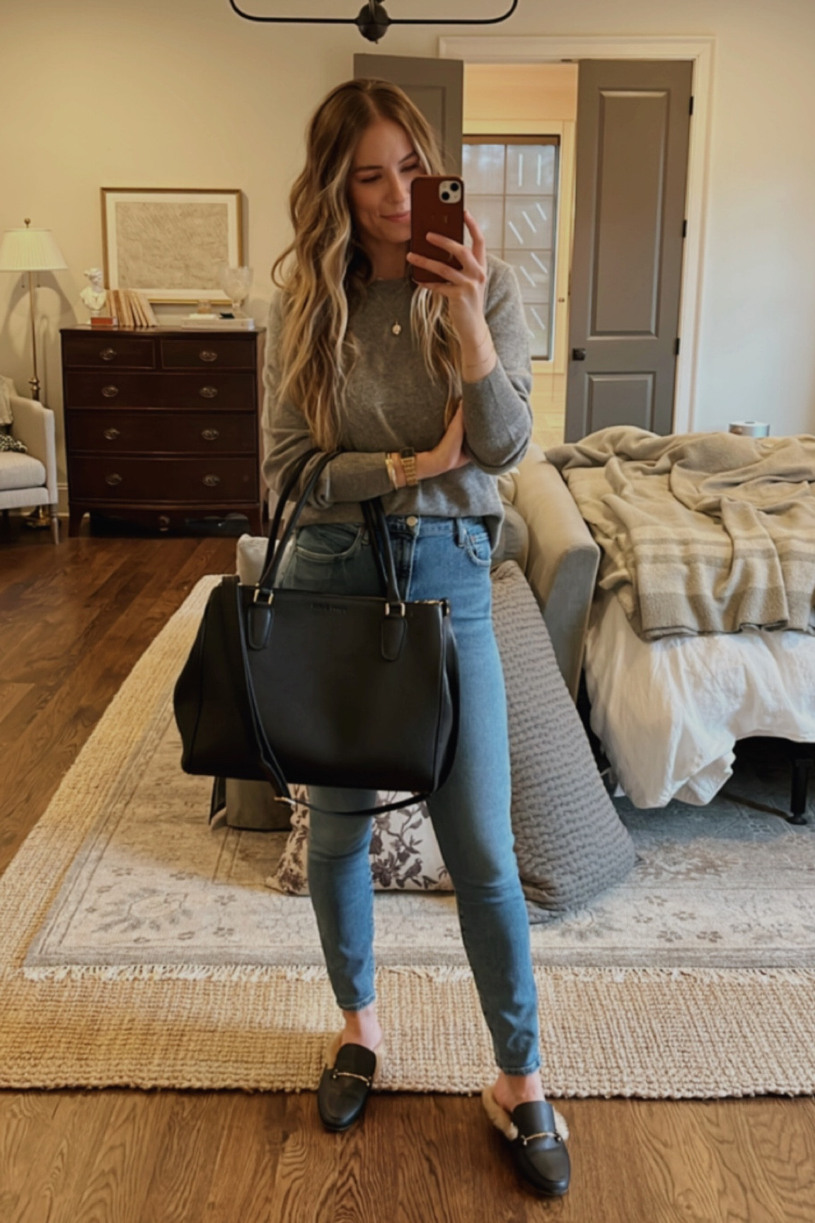Loved this casual look for the work day 

#LTKitbag