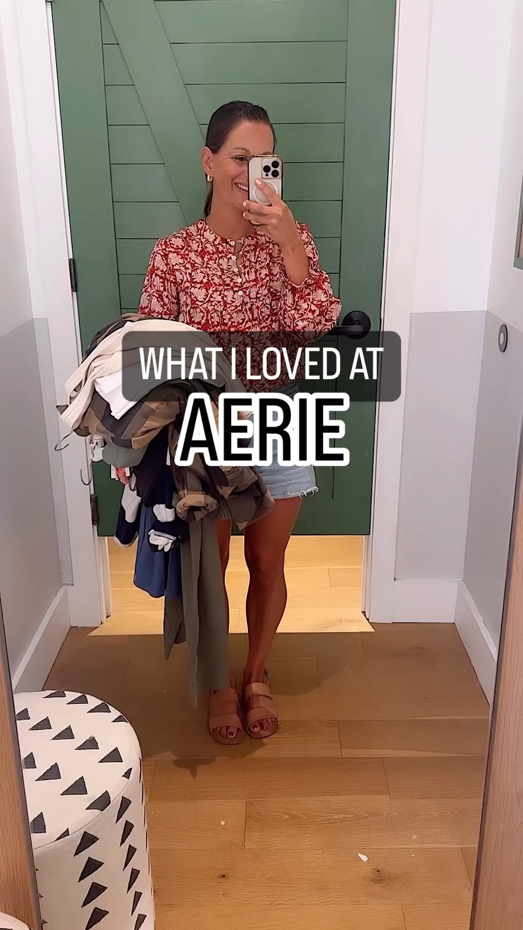 Aerie try on haul!

Sweatshirts are 40% off today! 🎉 Everything runs big - I’m wearing an xs in everything.

#LTKOver40 #LTKSaleAlert #LTKFindsUnder50
