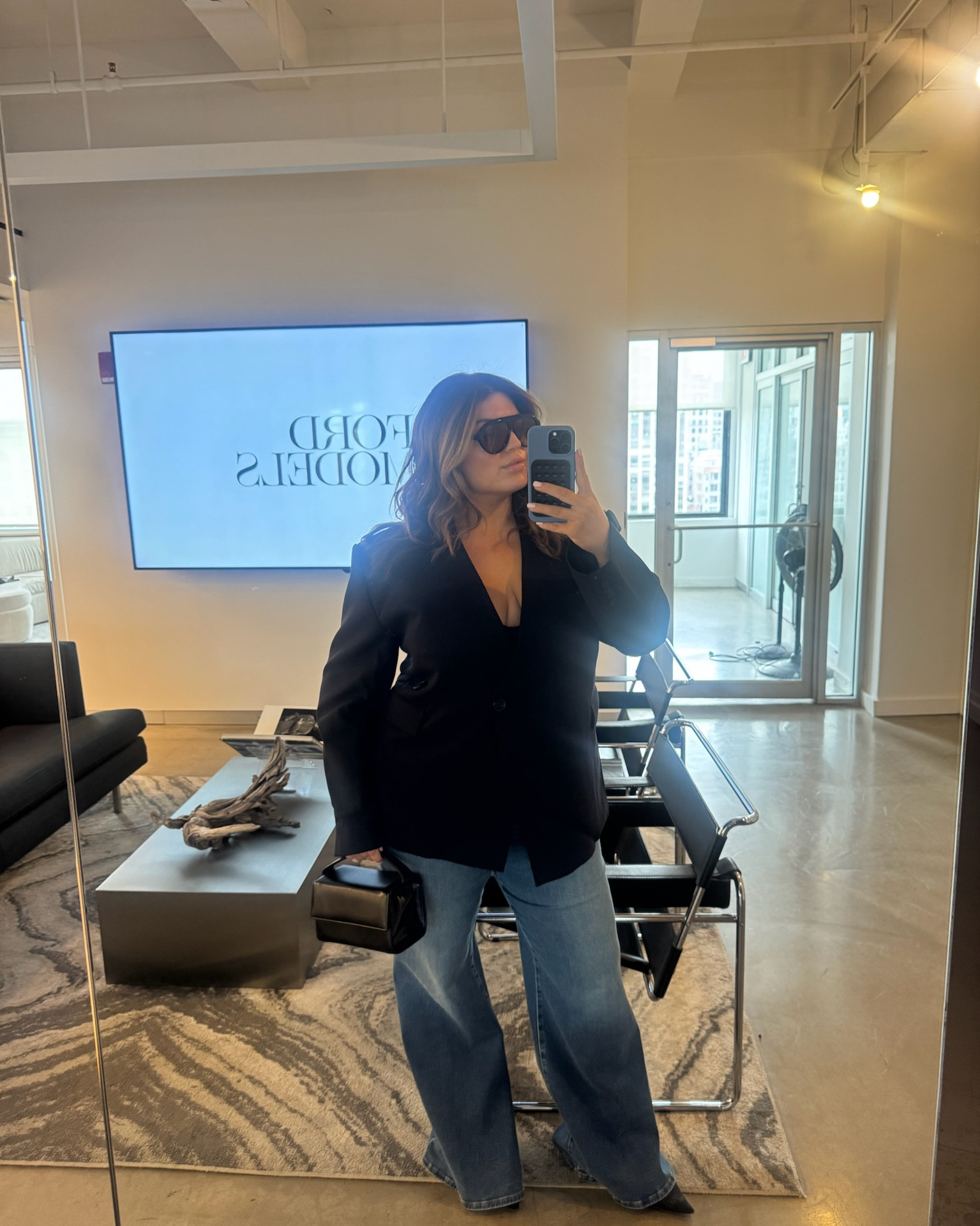 a day full of meetings calls for a comfortable but chic business fit!!🤌🏼wearing my fav good american flared denim with this perfect black blazer for a more ✨professional vibe! i got so many questions on this fit it’s so so good!! 

#LTKMidsize #LTKPlusSize #LTKNYFW