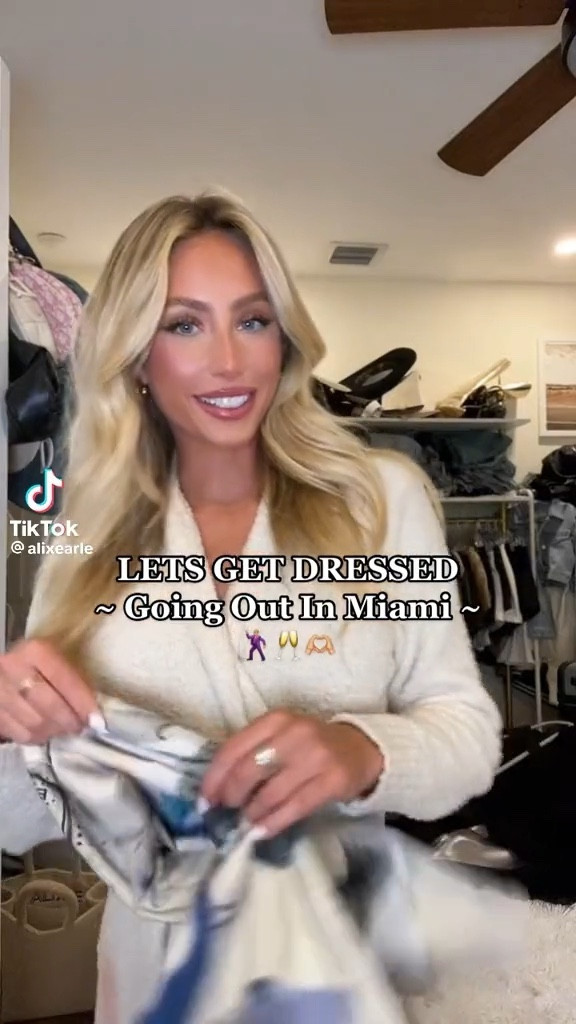 GRWM to go out this weekend 🖤

#LTKFind #LTKSeasonal #LTKstyletip