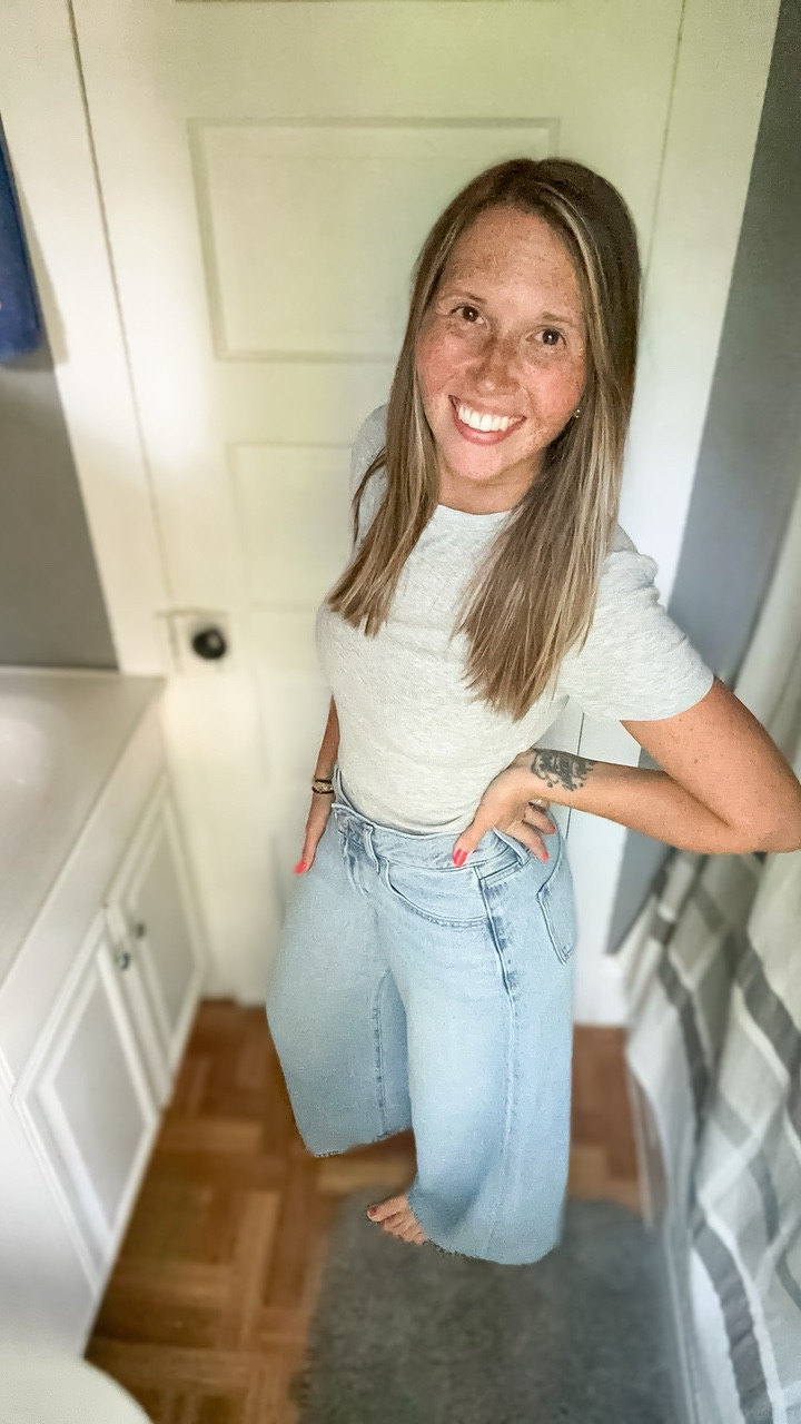 These High Waisted Light Wash Relaxed Wide Leg Jeans from Express are an absolute must. Being short sometimes wide leg can make me look bigger, but these are perfection.  They’re so soft and with a tighter top I am obsessed. I’m also wearing the Essential Fitted Ribbed Crew Neck Tee which they have so many colors on sale for only $10 right now. For real give the wide leg a try! 


#LTKPetite #LTKStyleTip