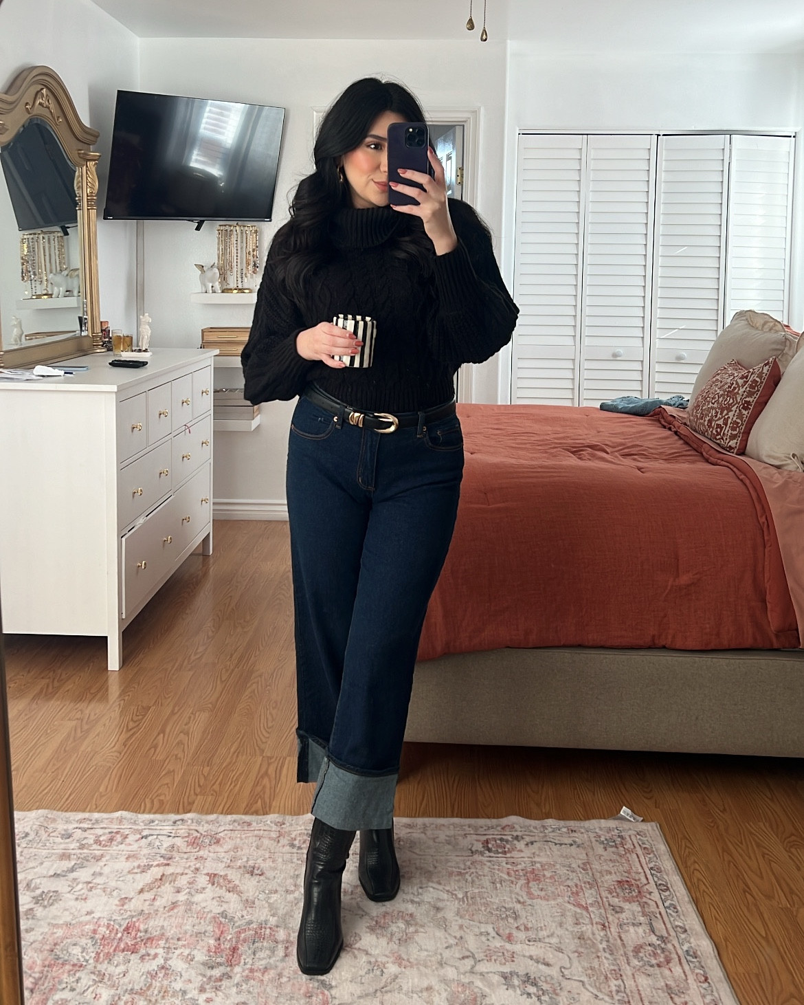 Black #ootd has my heart always 🖤

#LTKootd #LTKSeasonal #LTKgrwm