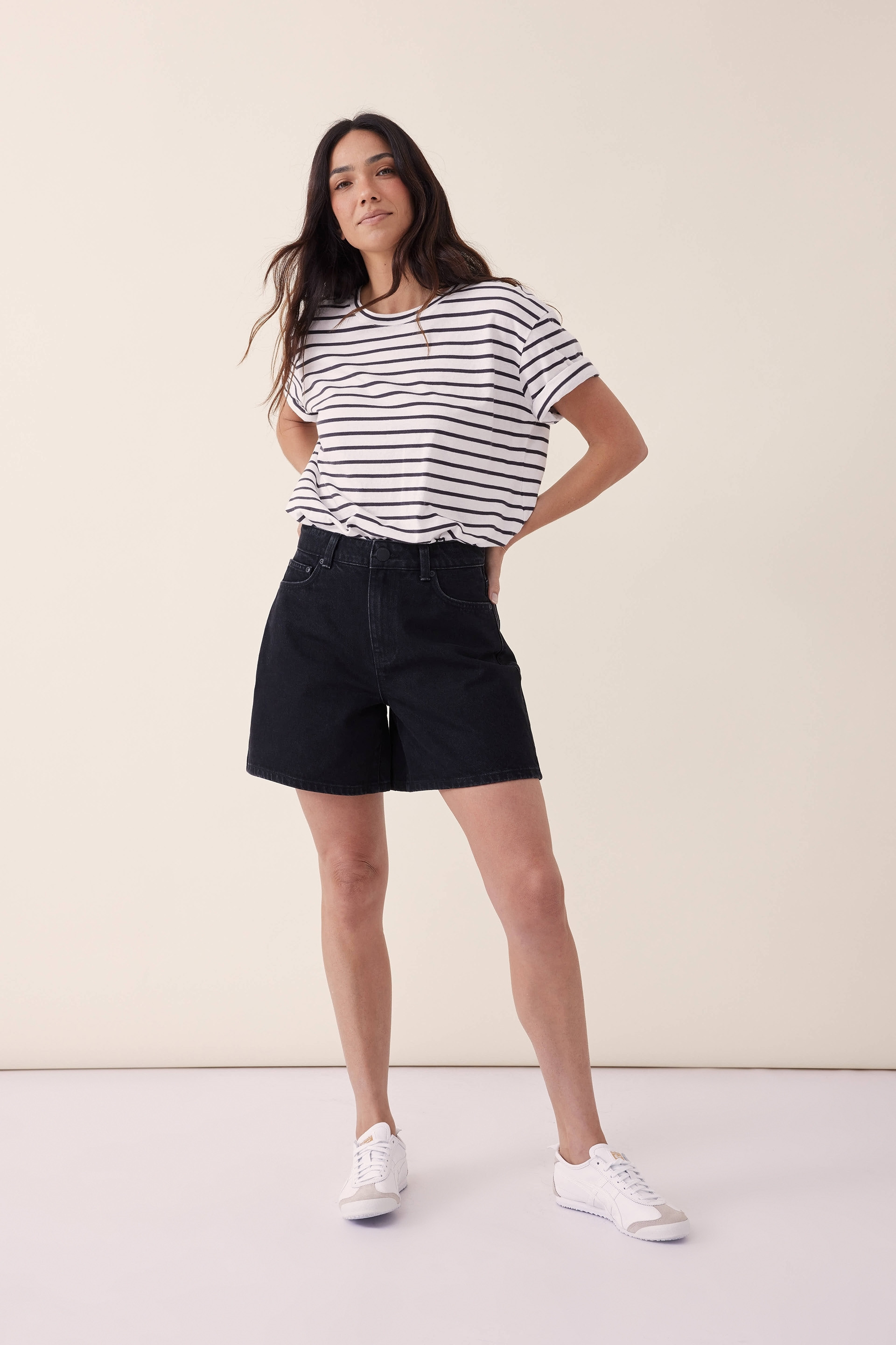Ceres Life - Essential Denim Short - Black clean hem | Ceres Life