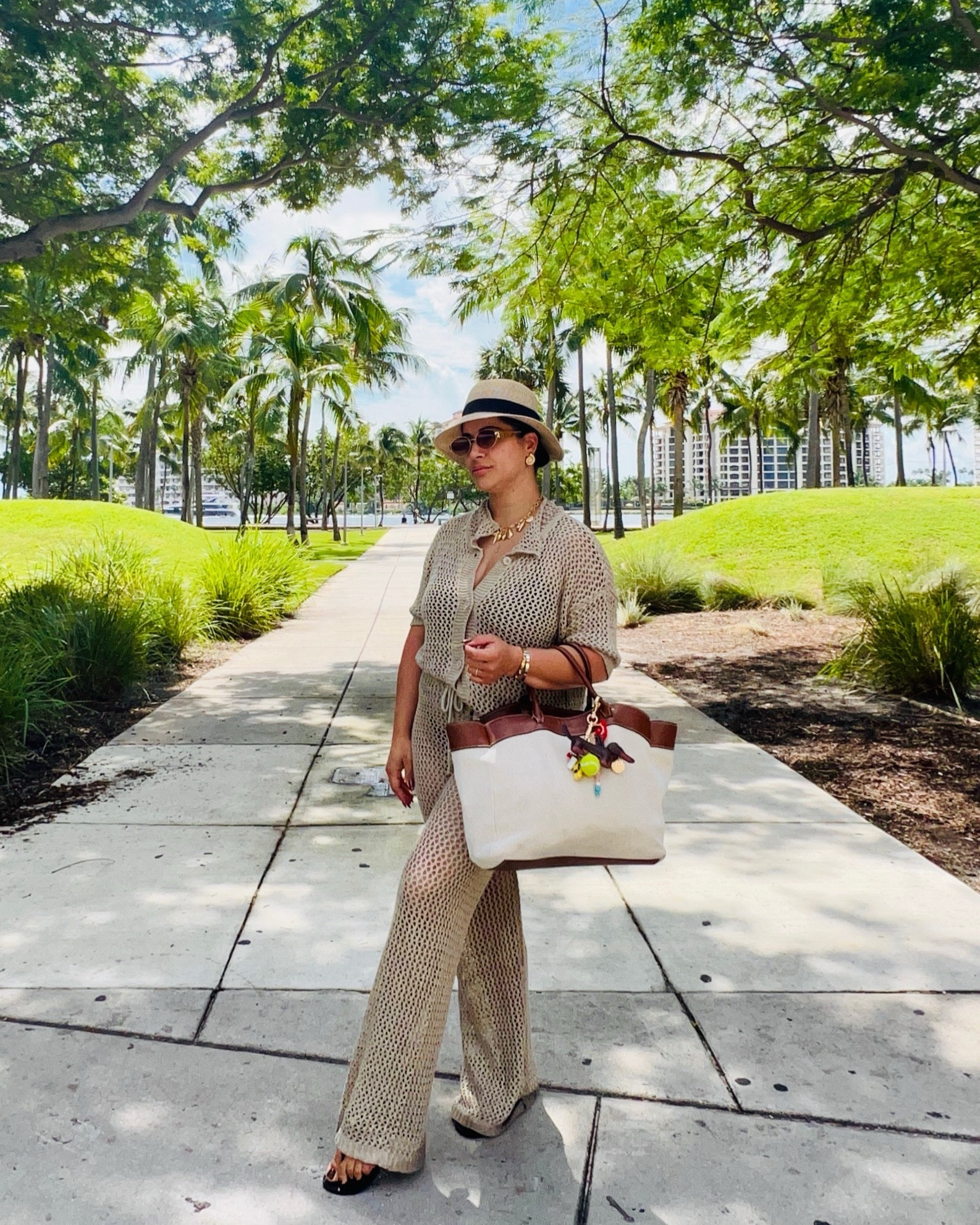 Mi look playero 🌞🌊

#LTKFindsUnder50 #LTKTravel #LTKStyleTip