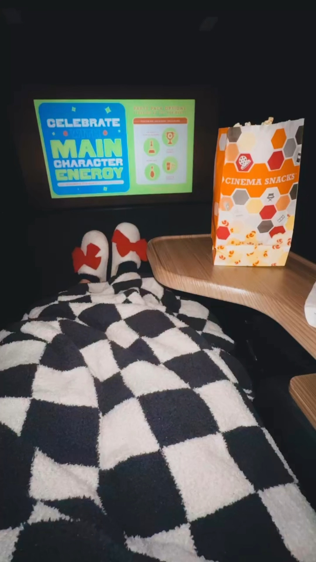 now christmas slippers 

#LTKStyleTip #LTKSeasonal #LTKMidsize