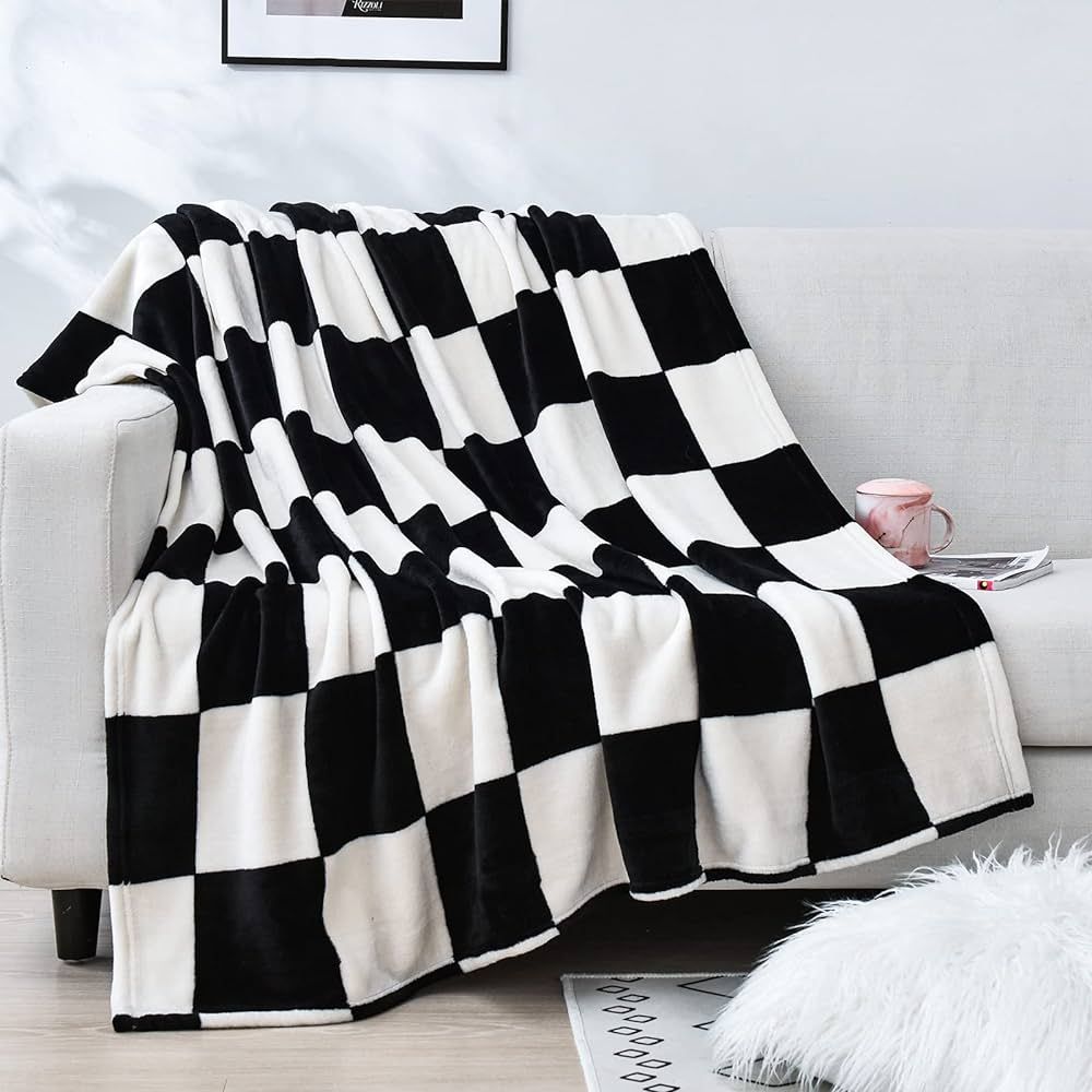 Vessia Large Flannel Fleece Plush Blanket Throw Size(50"x70") - Black and White Checker Lightweig... | Amazon (US)