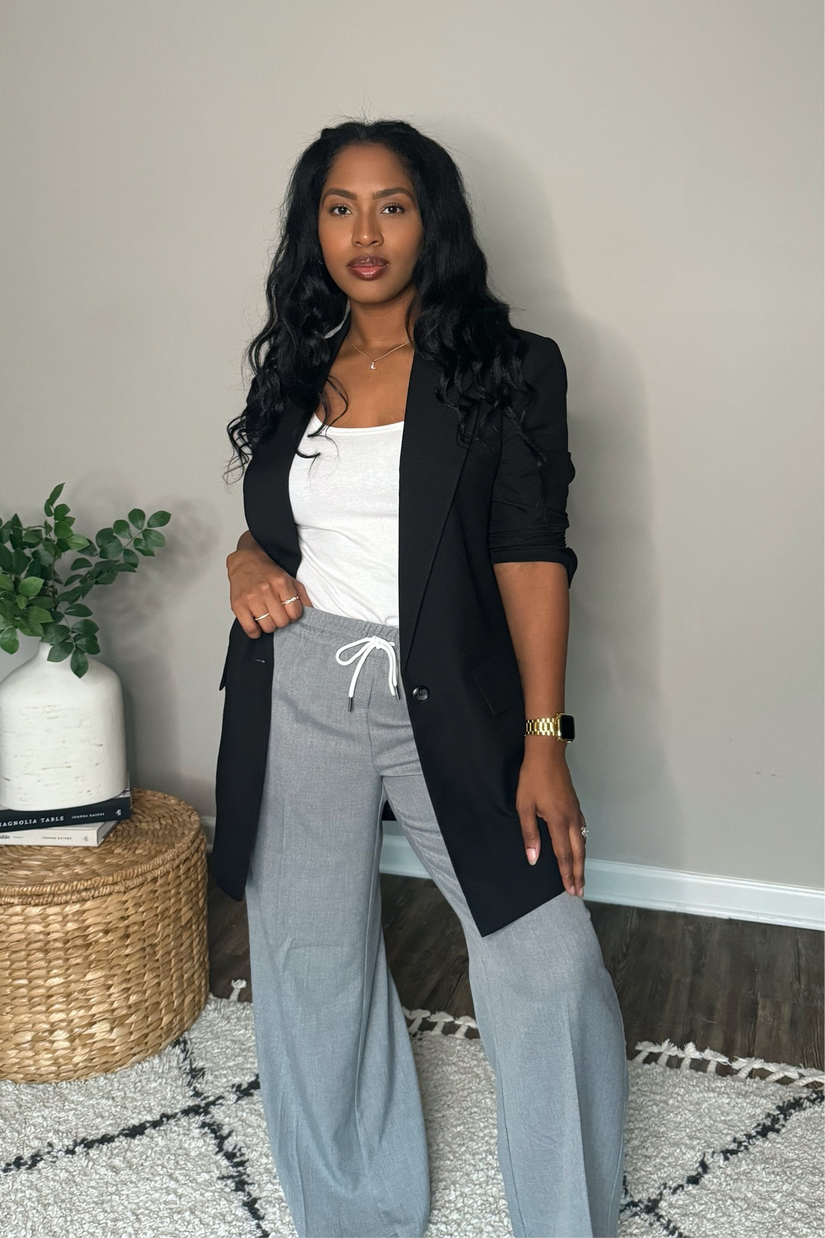 Comfort Chic! H&M find! Drawstring pants from H&M!

#LTKFindsUnder50 #LTKFallSale #LTKStyleTip