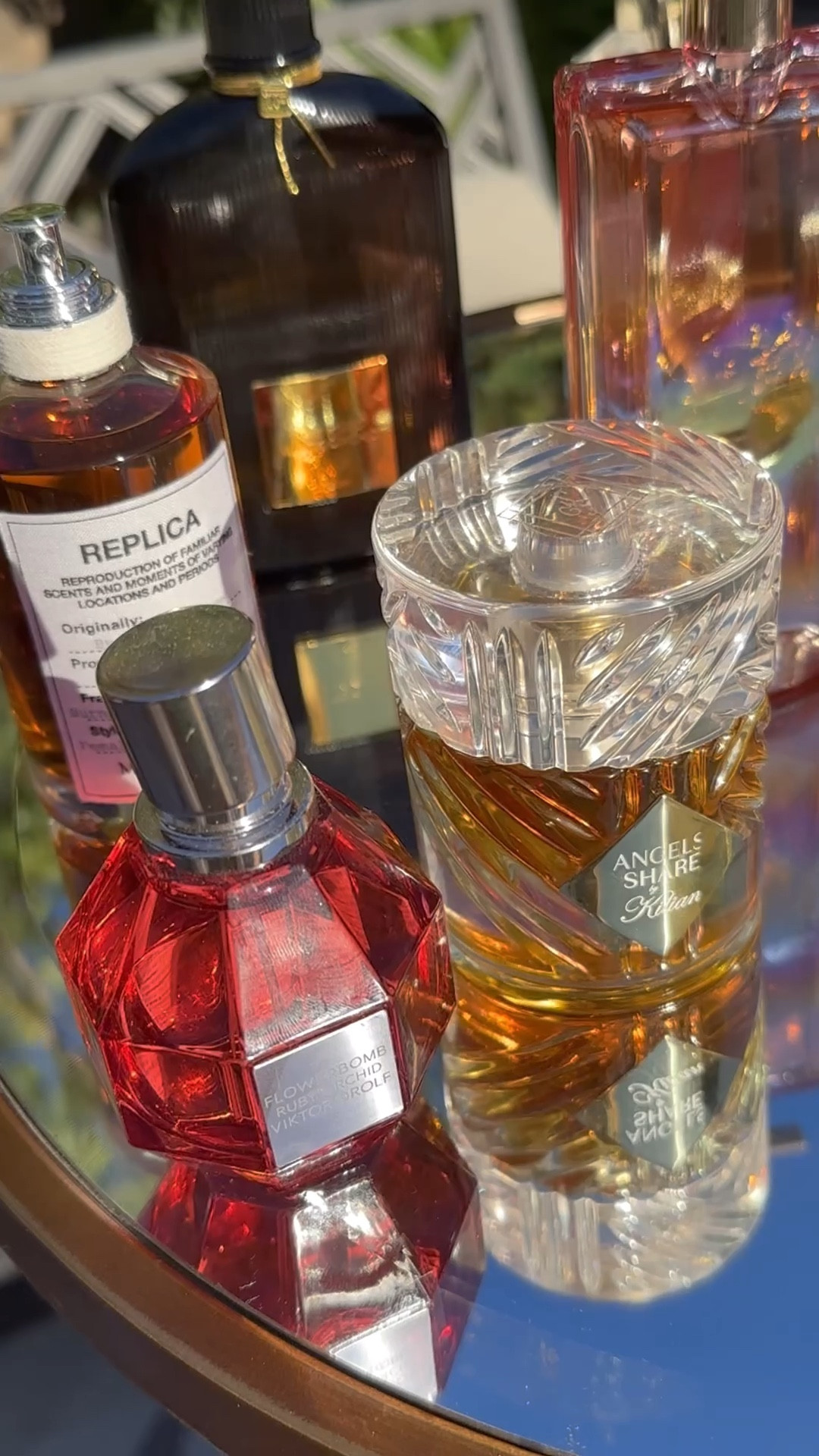 Winter fragrance, luxury fragrance. 

11 luxe winter fragrance favorites (to give and get!) from @nordstrom. 🌟

@nordstrombeauty #ad #nordstrom 

#LTKSeasonal #LTKbeauty #LTKGiftGuide