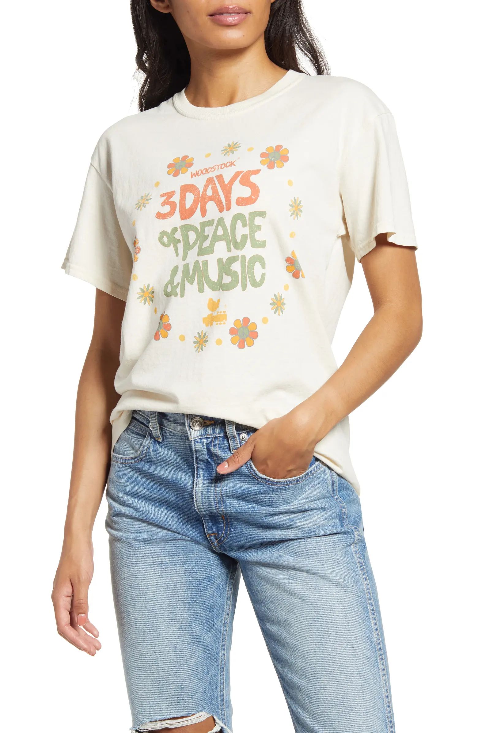 Vinyl Icons Women's Woodstock Graphic Boyfriend Tee | Nordstrom | Nordstrom