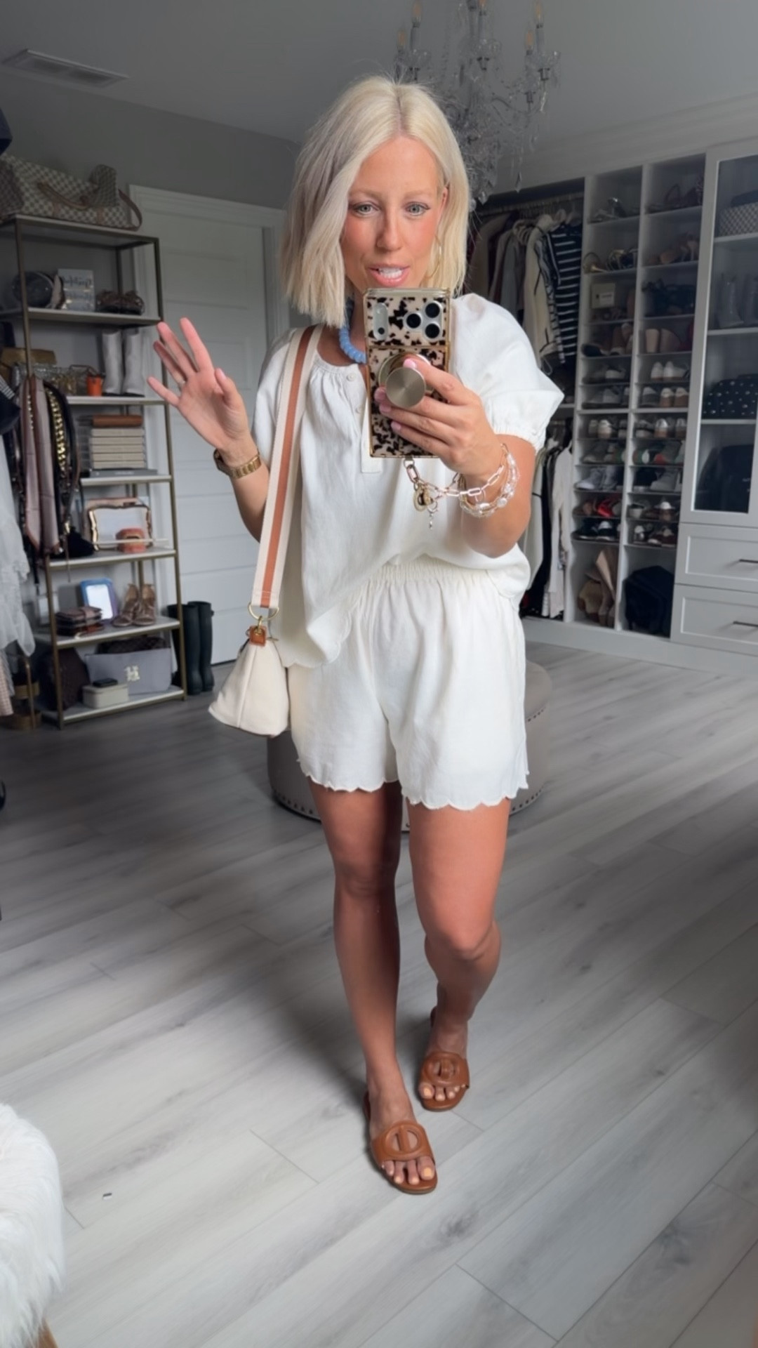 These new linen blen pieces are making me feel high end and classy!!!
⬇️⬇️⬇️
Top and shorts size small
Slides TTS

#LTKSaleAlert #LTKSeasonal #LTKOver40