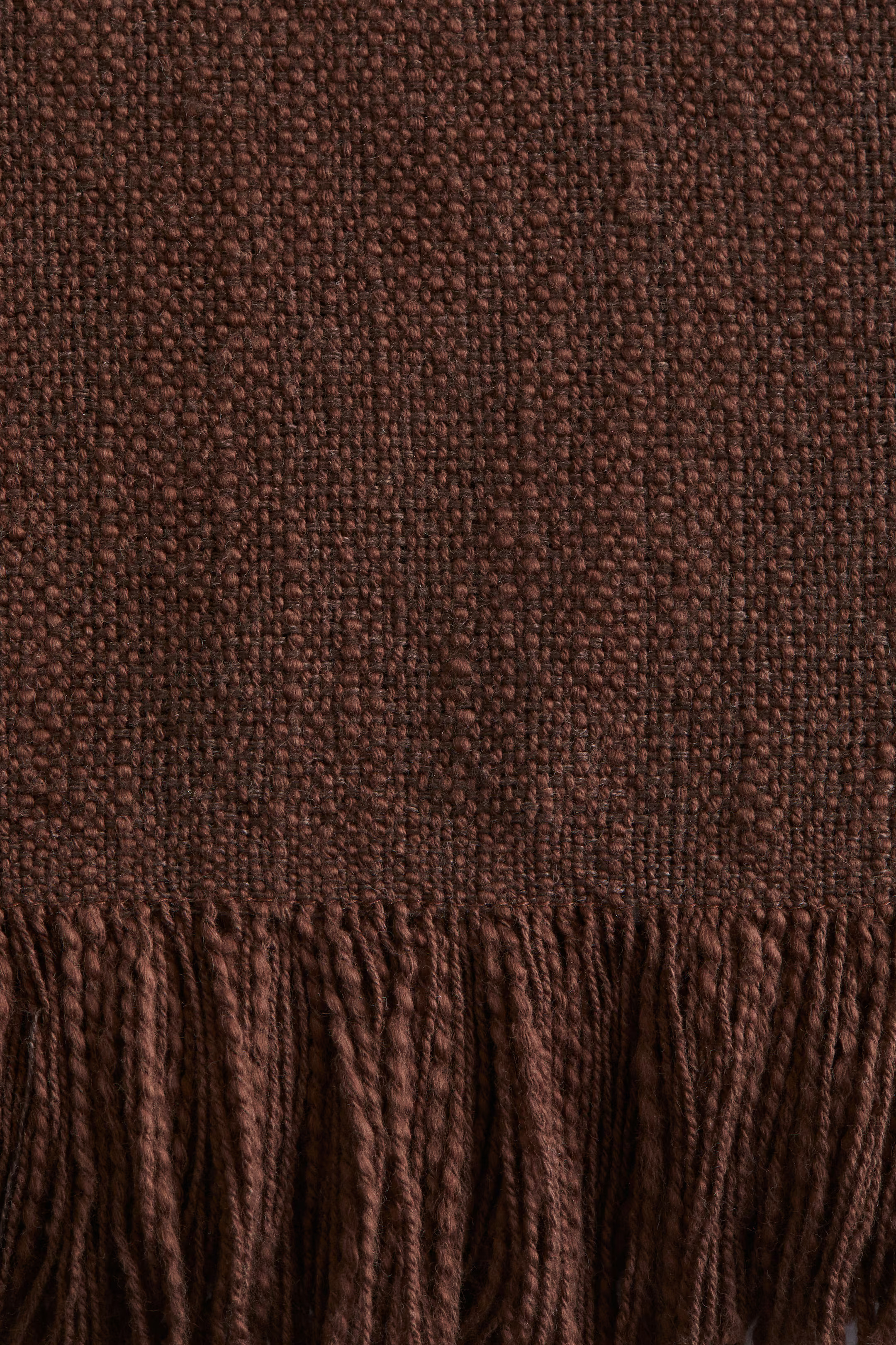 Fringed slub-weave blanket | H&M (UK, MY, IN, SG, PH, TW, HK)