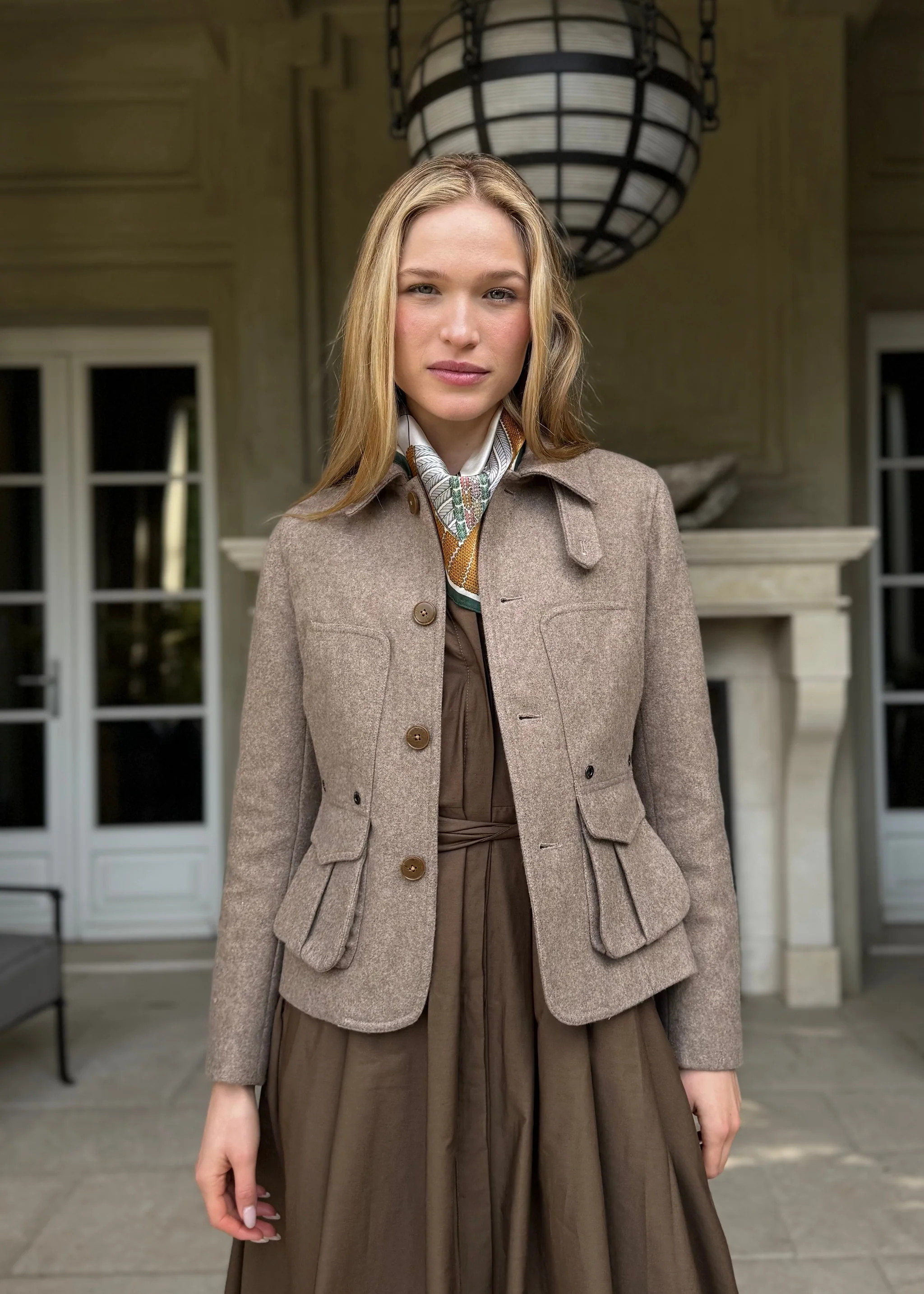 Oscar Taupe Fitted Jacket with Elbow Patch Detail | Benaar La