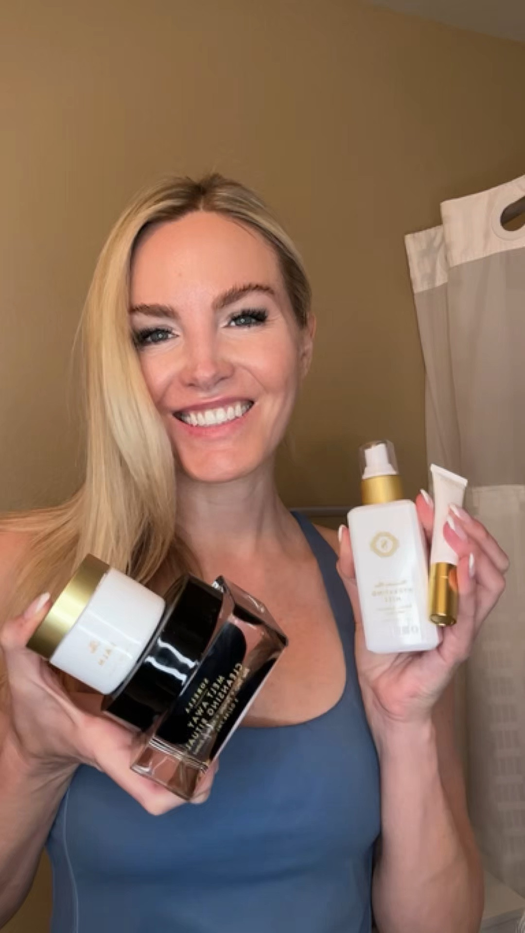 Elevating my skincare routine lately and I’ve been loving this ritual from Sorella Apothecary ✨

What I love most is how intentional every step feels—each product is designed to work together to cleanse, hydrate, brighten, and support your skin barrier for that healthy, radiant glow. It’s one of those routines that feels like self-care and delivers real results.

I’ve been focusing more on simple, effective skincare that actually works, and this has been such a beautiful balance of botanicals + science. My skin has been feeling more hydrated, smooth, and just overall healthier.

Sharing the full routine here so you can shop each step 🤍

#sorella #sorellaapothecary #botanicals #skincareroutine #morningroutine #eveningroutine #glowingskin #hydratedskin #skincaresteps #elevateyourroutine #ad