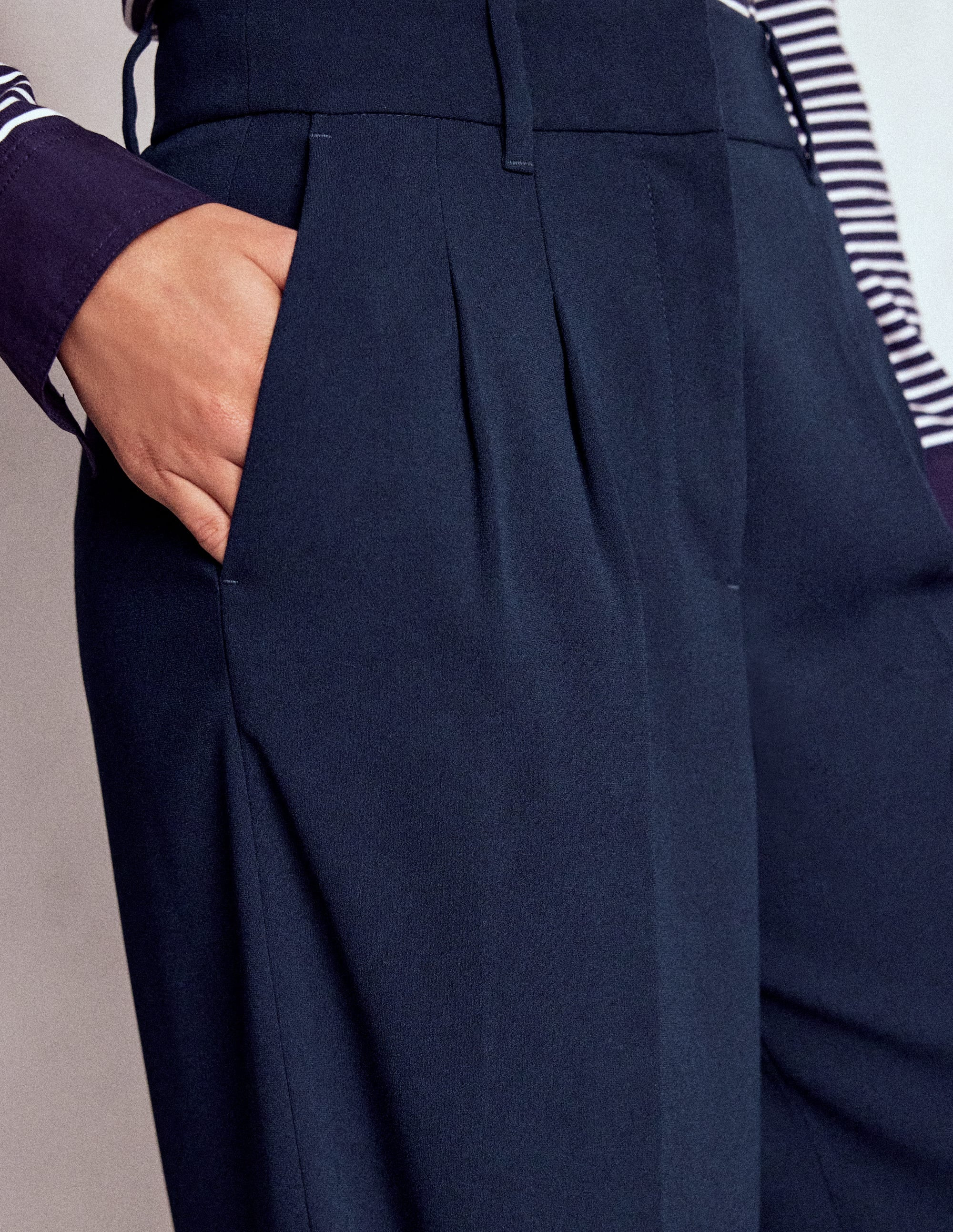 Kensington Tailored Pants-Navy | Boden (US)