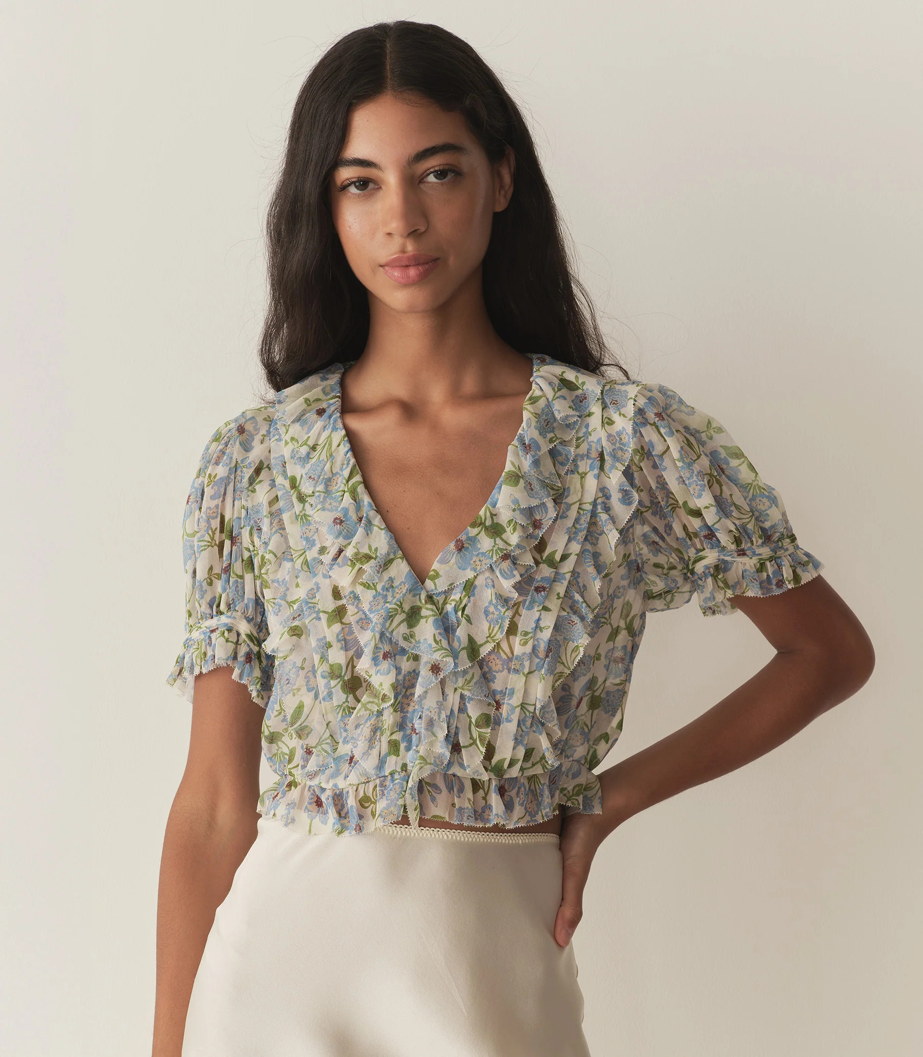 Salona Top - Ivory Strawberry Moon Floral | DÔEN | DOEN