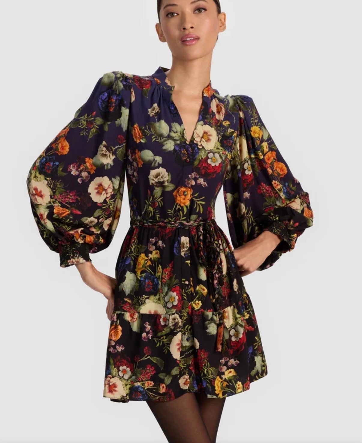 What a gorgeous dress ! Runnn! 

On sale. Floral. Fancy. Dressy. Super
Cute! #aliceandolivia

#LTKSaleAlert #LTKmomlife #LTKSpringSale