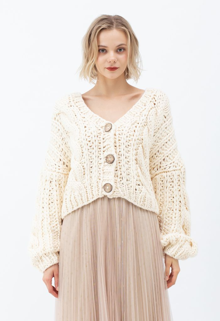 V-Neck Crop Hand-Knit Chunky Cardigan in Cream | Chicwish