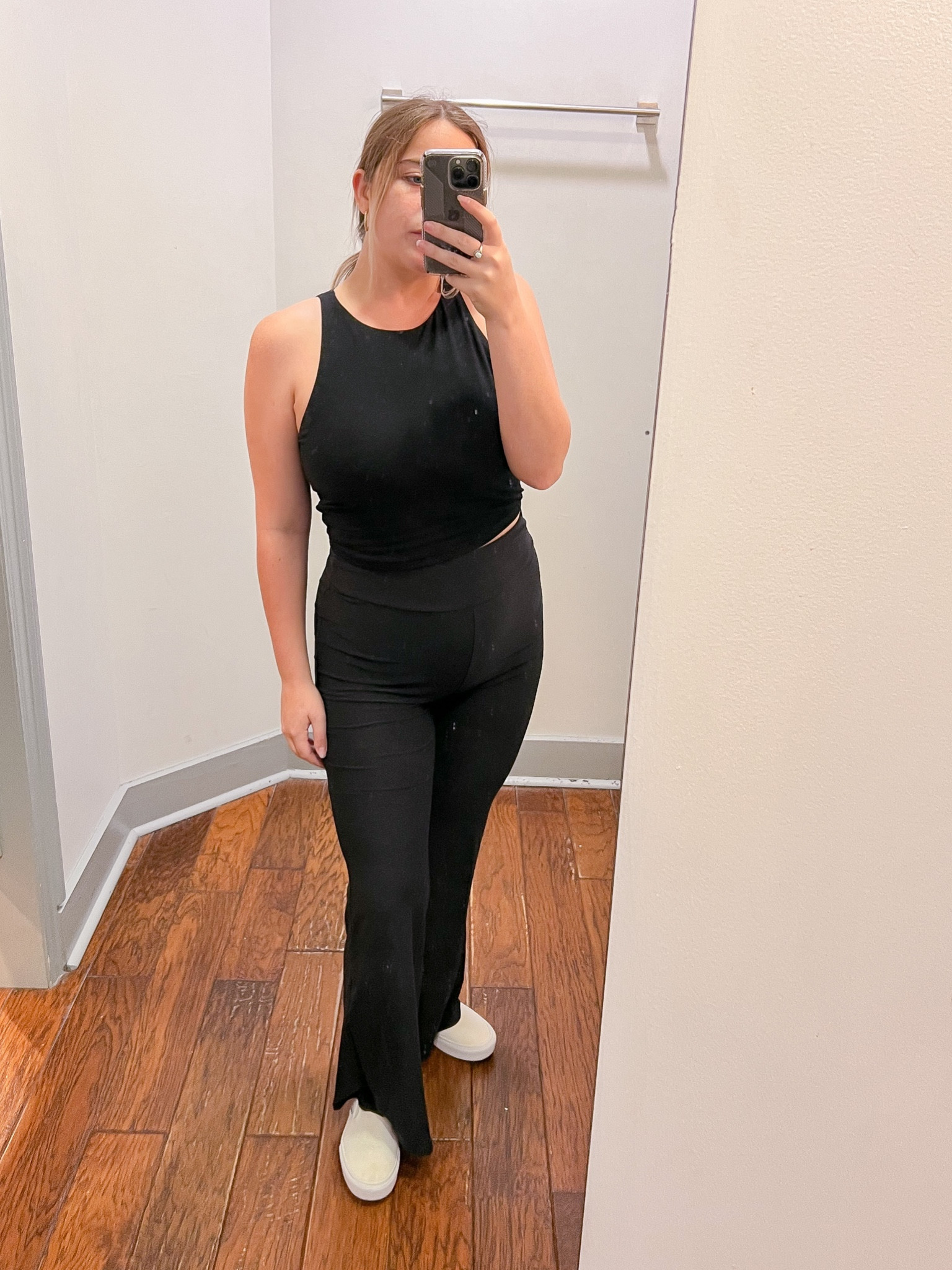 I found the comfiest flare leggings from Walmart! The material is so soft and stretchy.

Loungewear / travel outfits / athleisure / Walmart fashion 

#LTKunder50 #LTKFind #LTKtravel