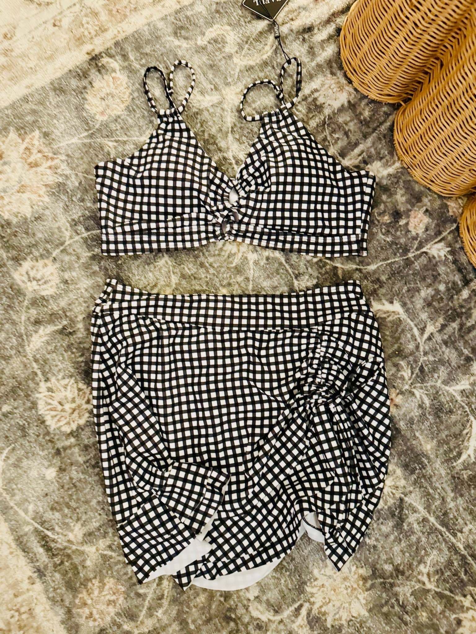 The best deal on the cutest mom swim! I love this!