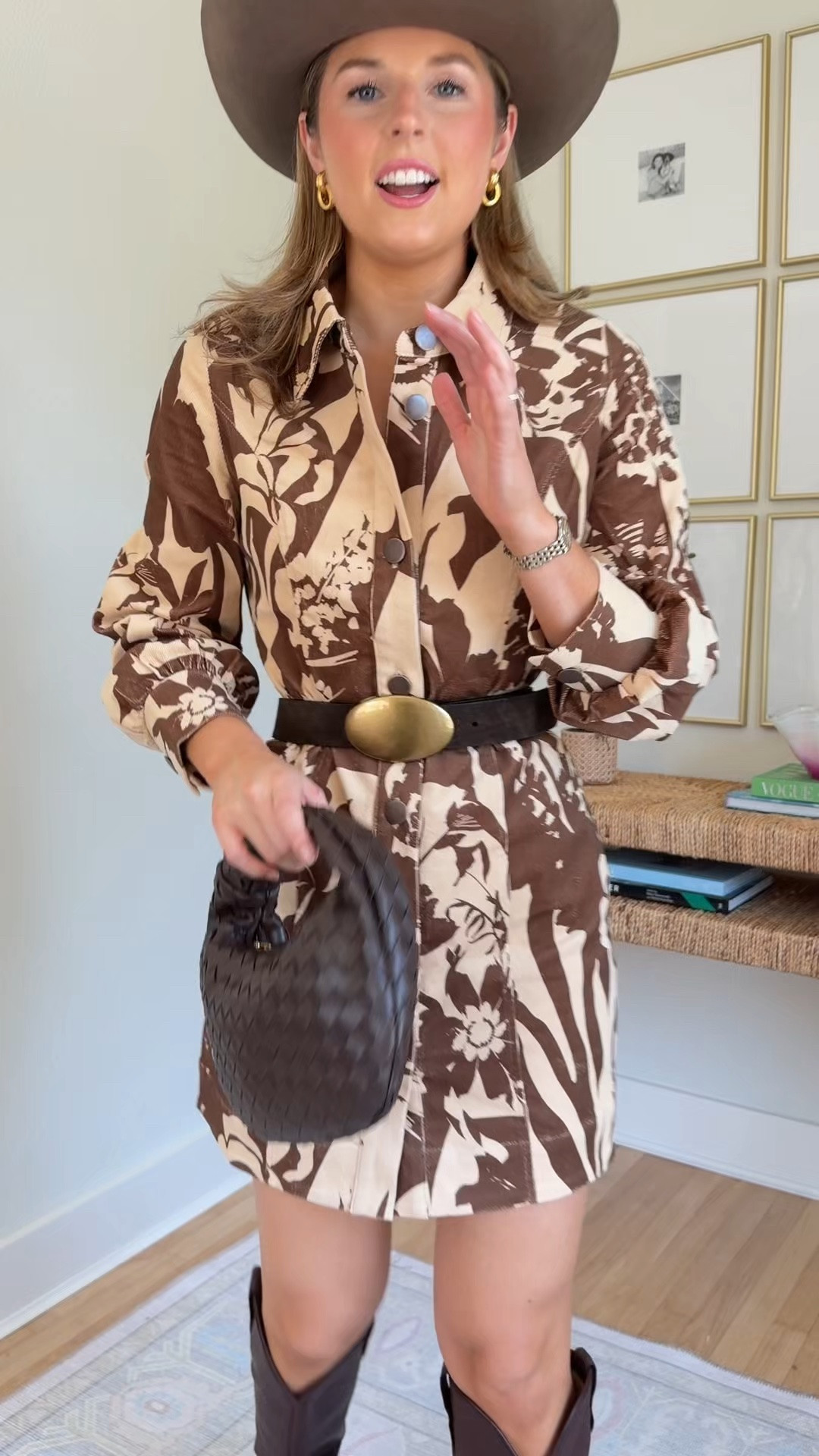 Western chic outfit idea! Wearing an XS. Code LOUISE15