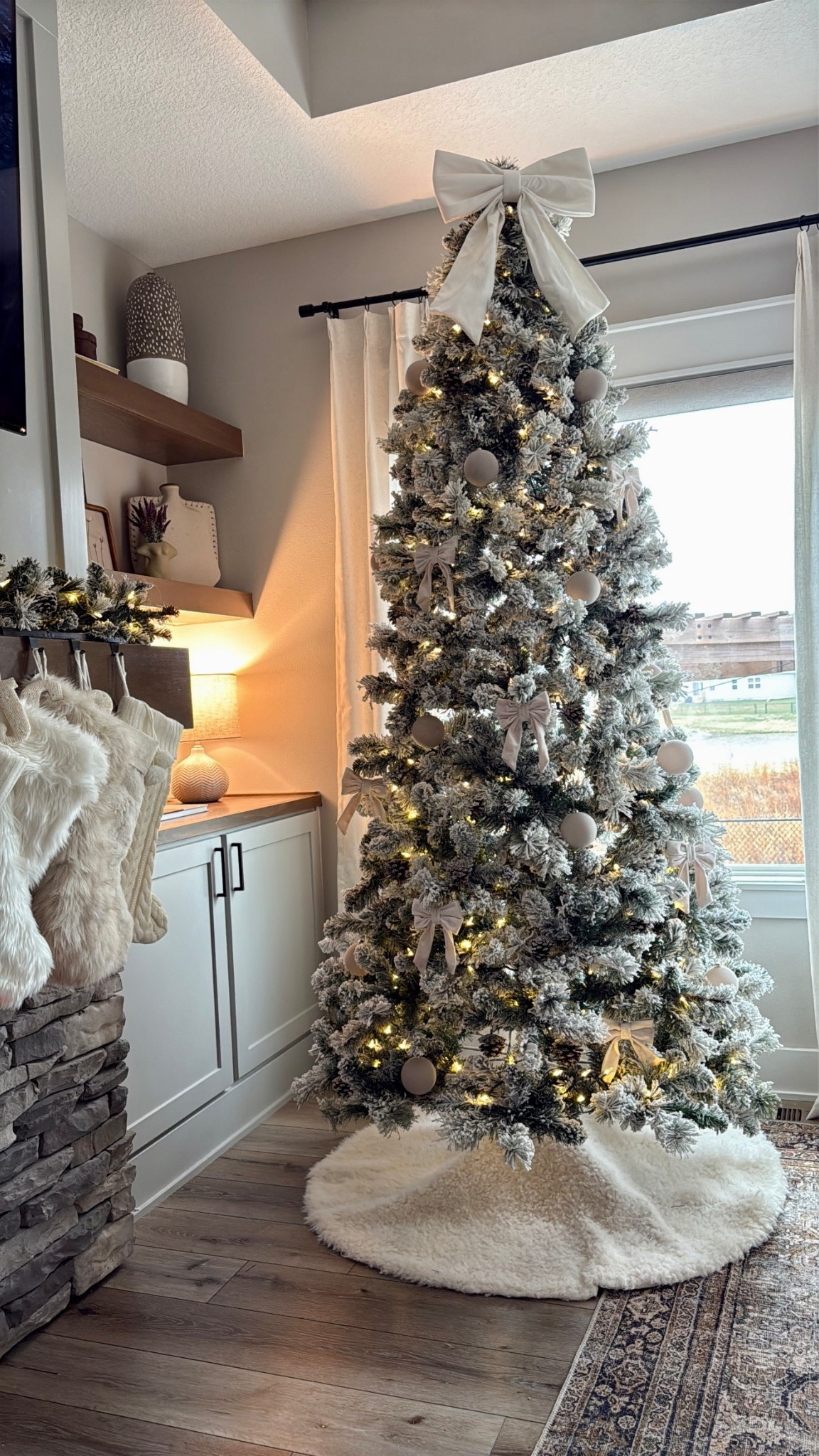 I love a simple Christmas tree for the holidays! I am staying budget friendly this year with our flocked tree we have had the last 4 years instead of following where the trends are leading. And I still love it! 🫶🏼

#LTKHome #LTKHoliday