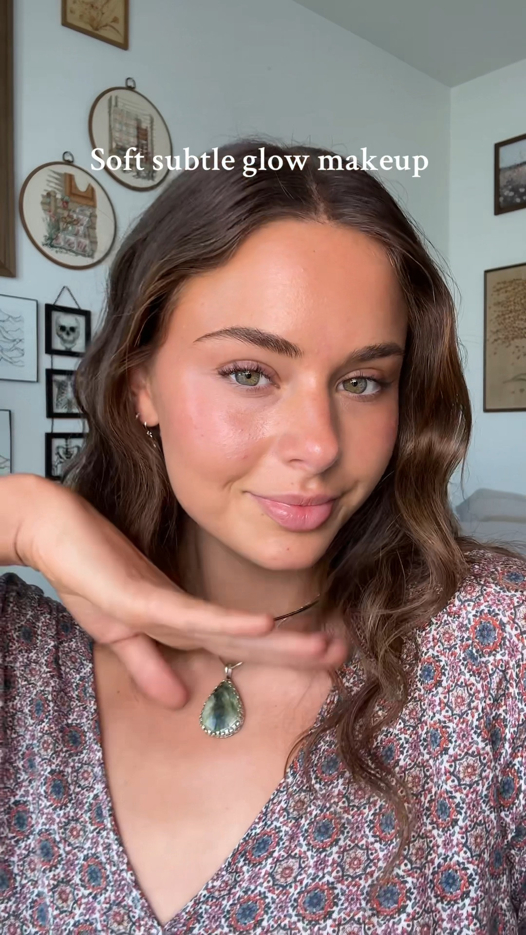 Glowy makeup of the day ! #grwm#makeup

#LTKBeauty