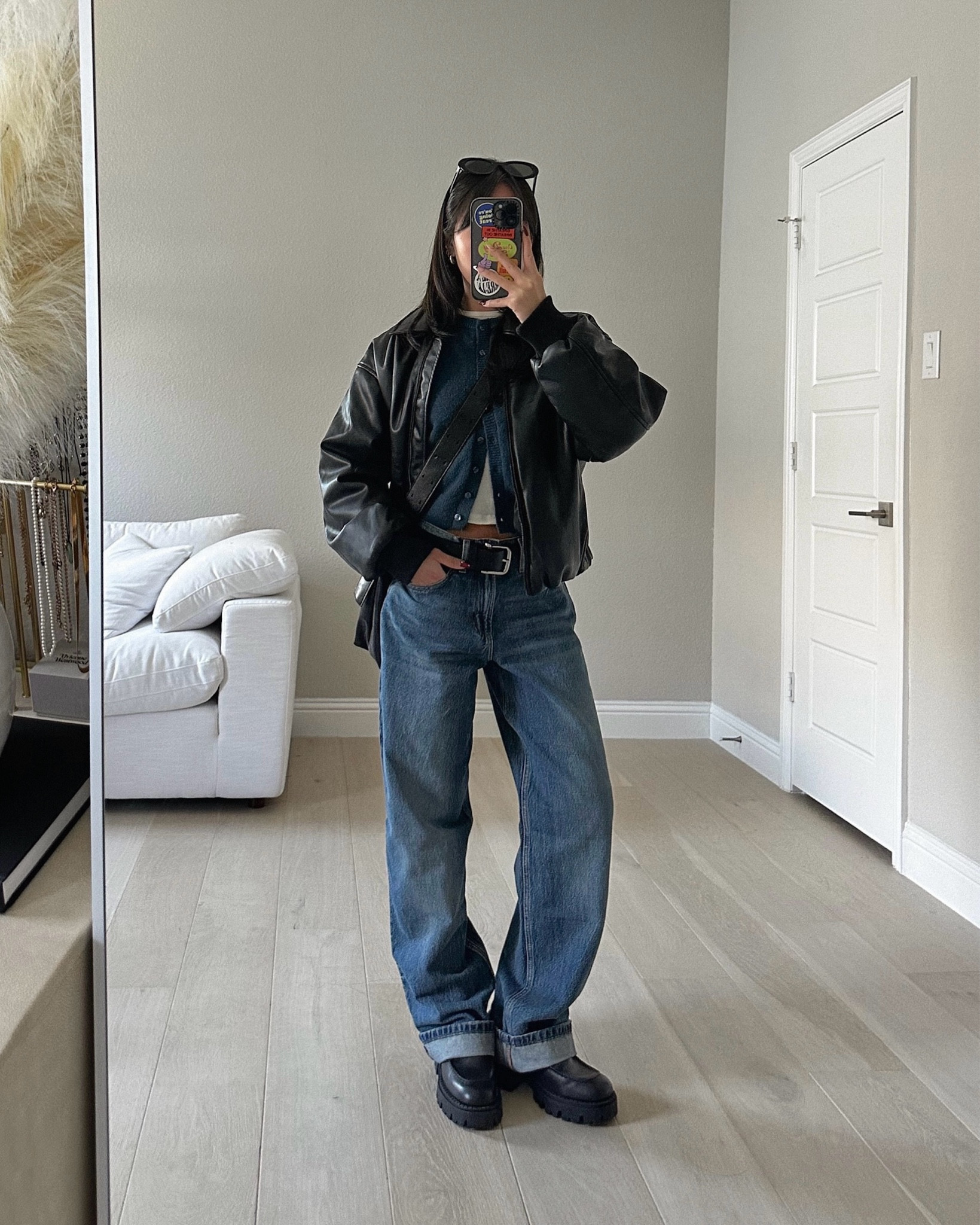 jacket size xs, cardigan size xxs, jeans are size 00 reg (can’t remember the exact color so i linked 2 different ones that are the same style / similar color)