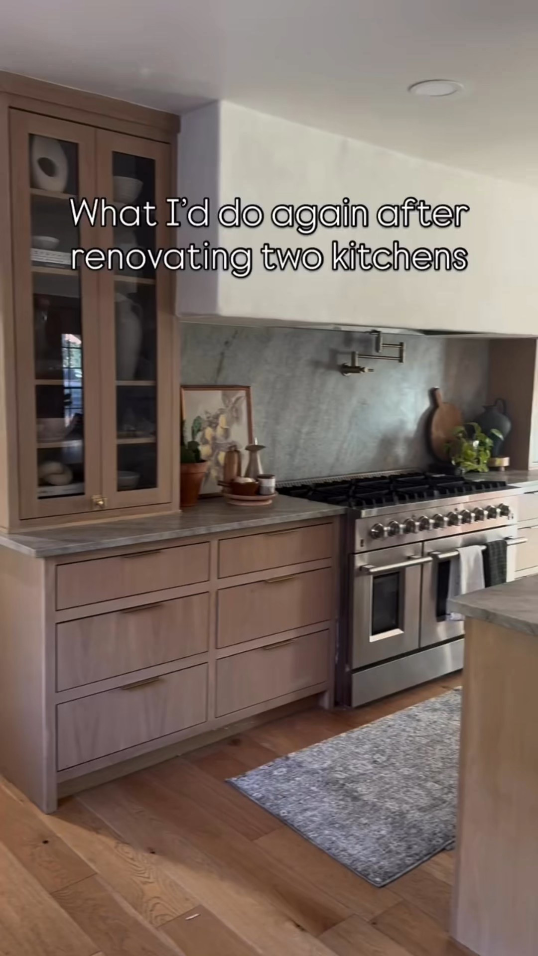 Kitchen design details I’d repeat again — warm wood cabinetry, classic hardware, a statement range, and a simple stone backsplash.

Sharing the finishes and pieces that made this kitchen both functional and timeless, from cabinet style and pulls to lighting and styling accents.

Linked everything I can here 🤍


#kitchendesign
#kitcheninspo
#homeinspiration