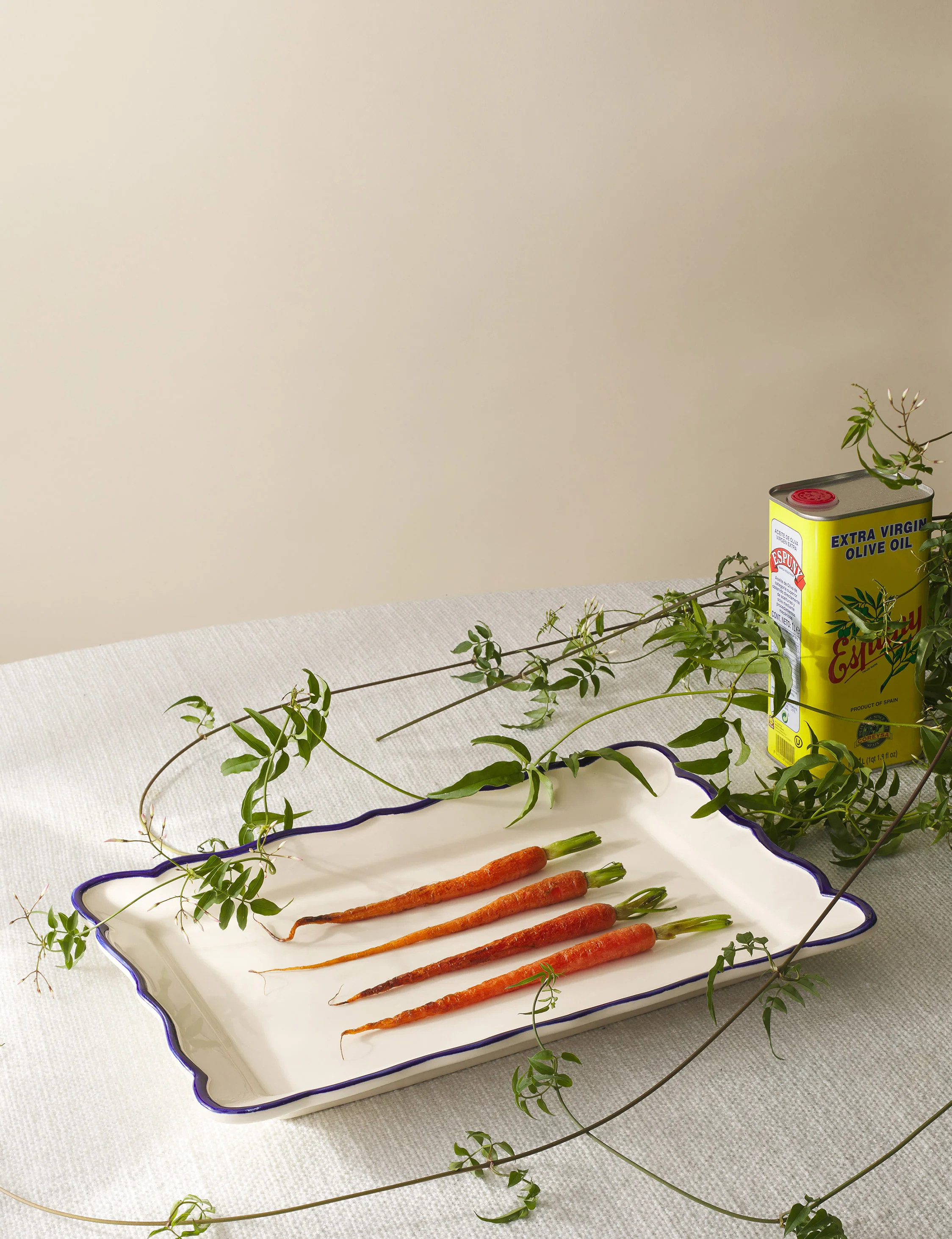 Maison Madison 
    
  
  
  
    Stoneware Serveware
  

      
        



  
  $118 | Lulu and Georgia 
