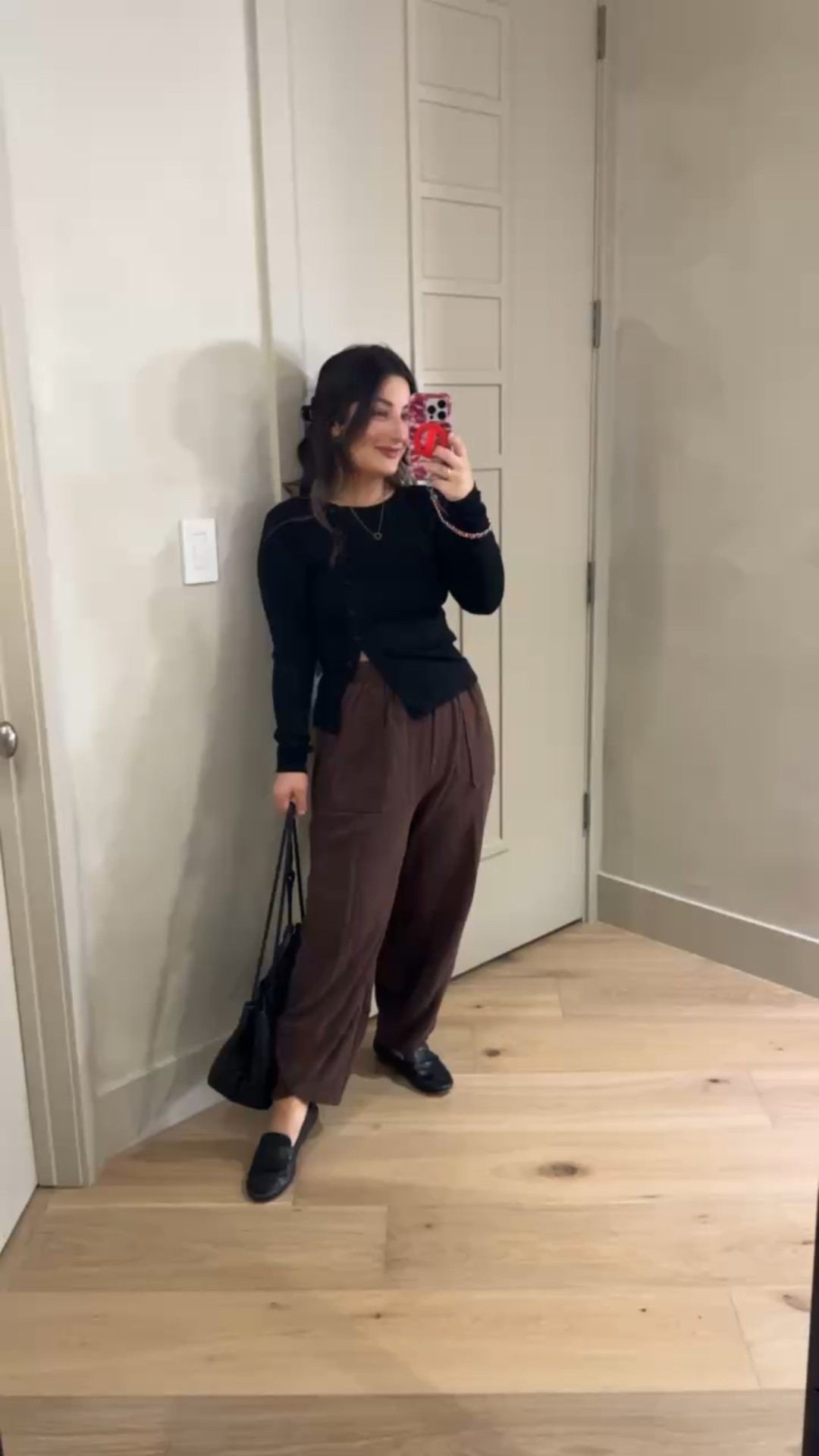 Outfit of the day!
Top size small
Corduroy pants size small 

5'0" 140lbs 

#LTKSaleAlert #LTKootd #LTKPetite