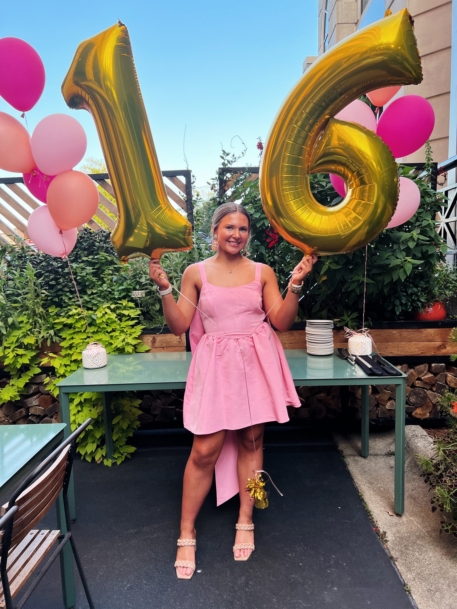 Sweet 16!! Such a fun birthday dinner! 🥳🥳🥳

#LTKSeasonal #LTKstyletip