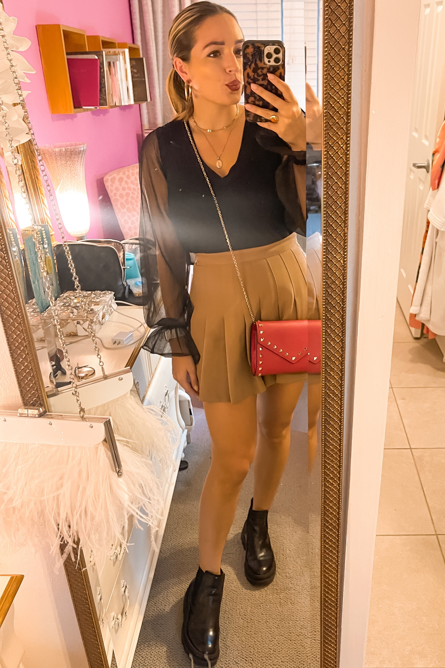 🌹💄💋

#LTKunder100 #LTKsalealert #LTKHoliday