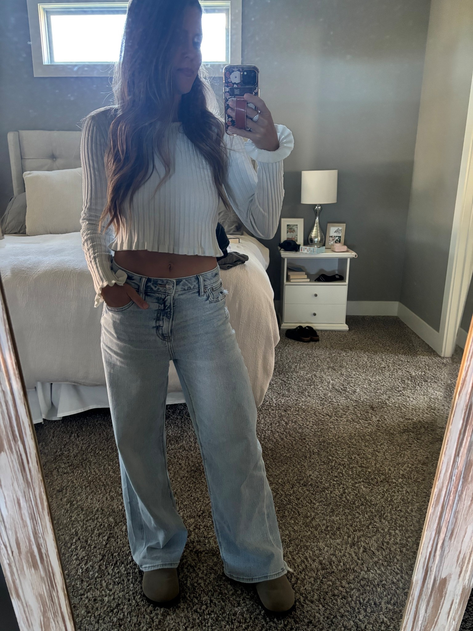 Wide leg jeans, dupe Birkenstocks 