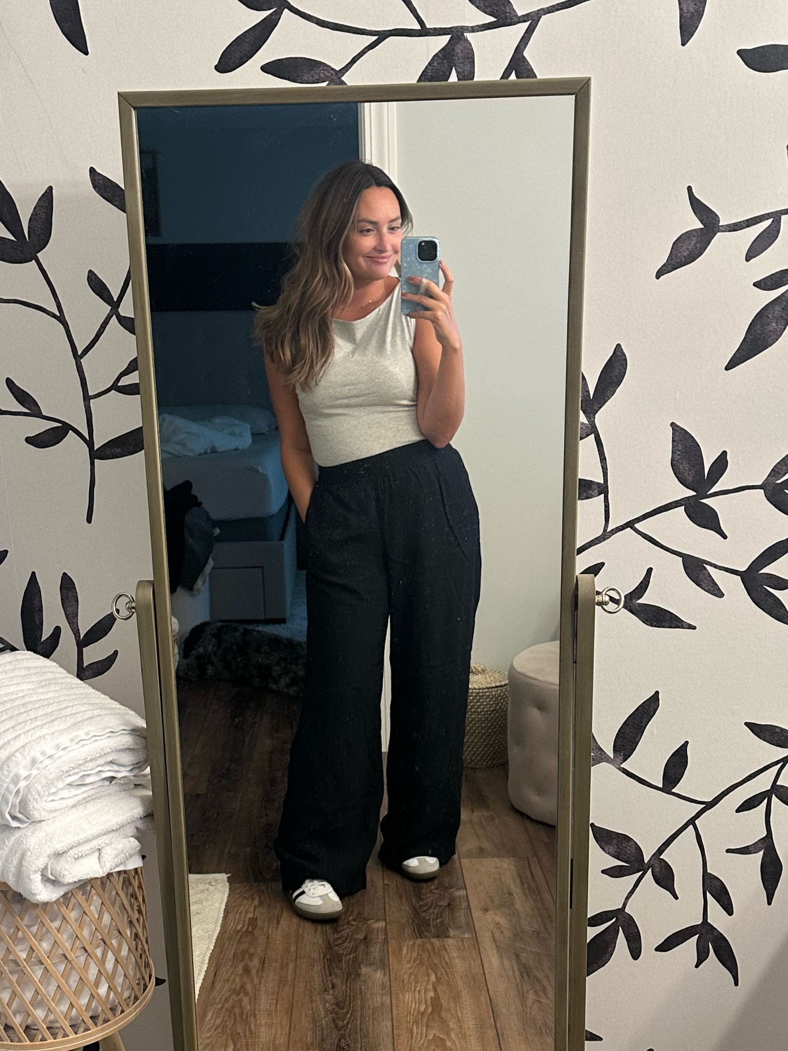 Elevated causal outfit 

#LTKSeasonal #LTKMidsize #LTKFindsUnder100