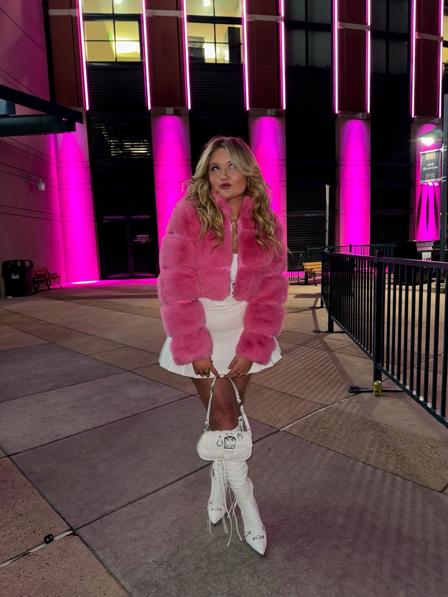 high heels on my tippies 🎀🫧💓🎧 

#LTKshoecrush #LTKmidsize #LTKparties