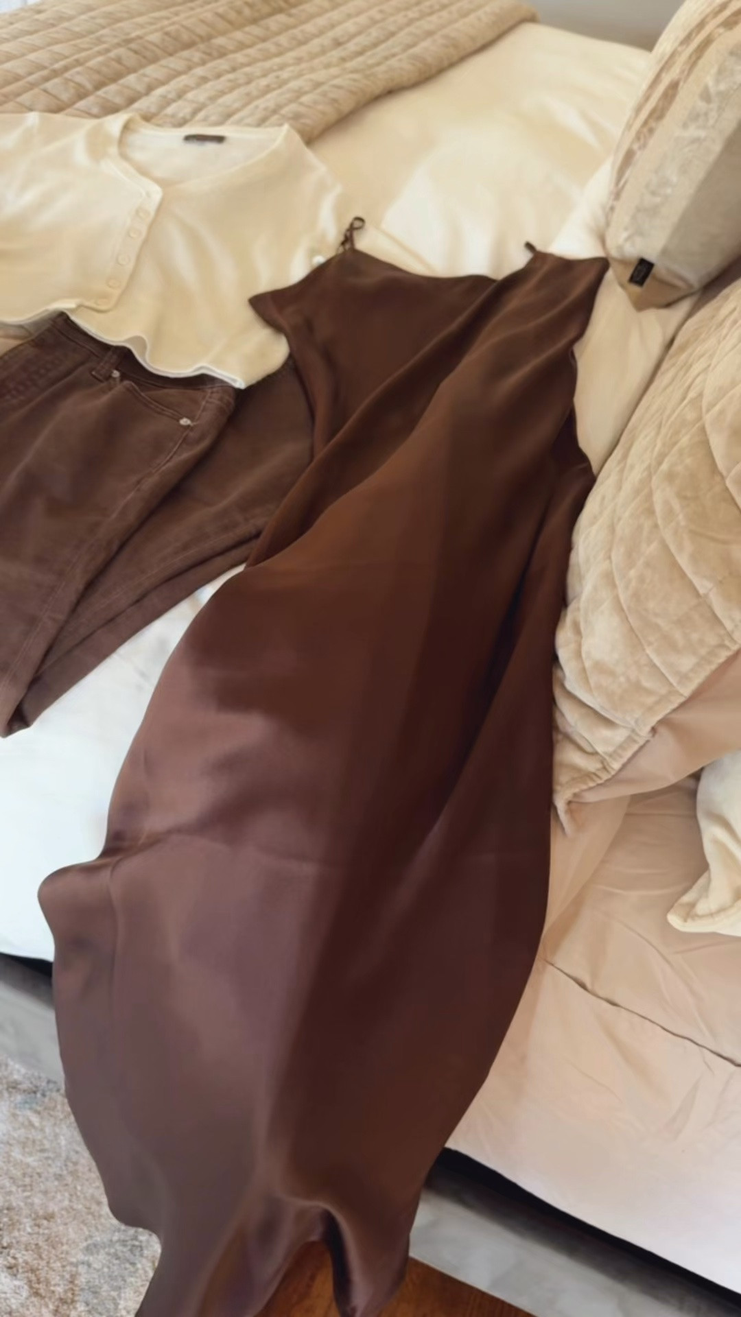 A chocolate brown love story for fall from @Quince #quincepartner