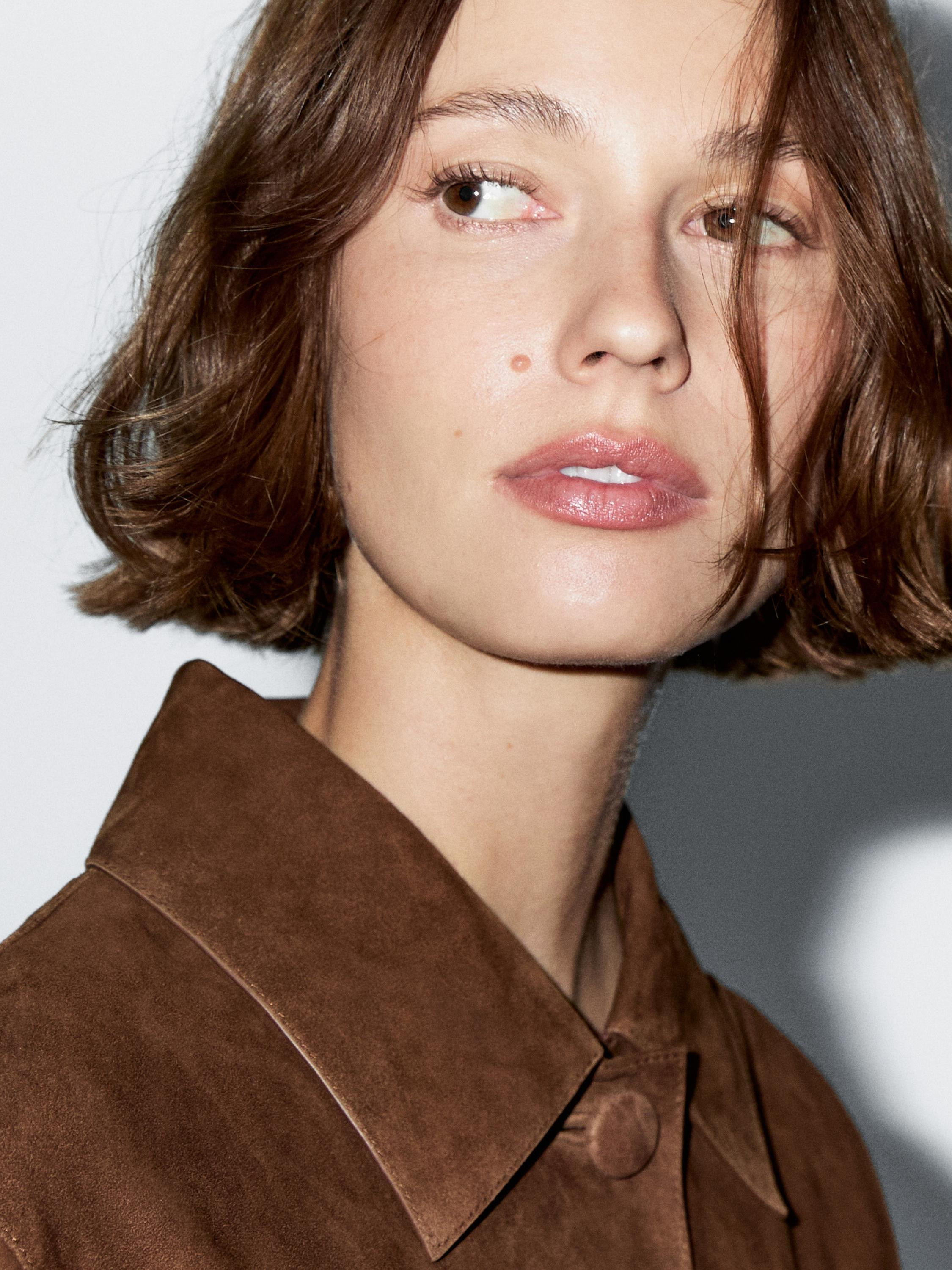 Cropped suede leather-lined jacket with buttons | Massimo Dutti UK