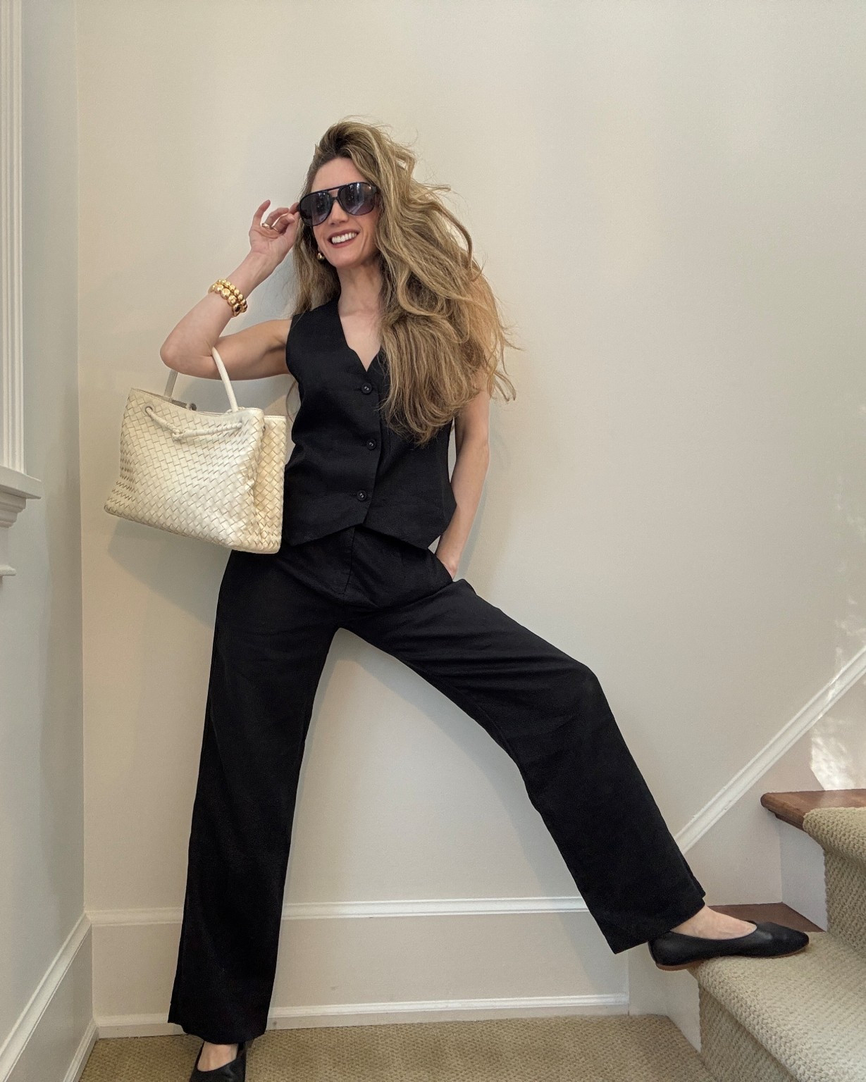 Linen vest for the win😍 wearing xs perfect for spring date nights , work or errands! Comfy chic

#LTKSeasonal #LTKWorkwear #LTKootd