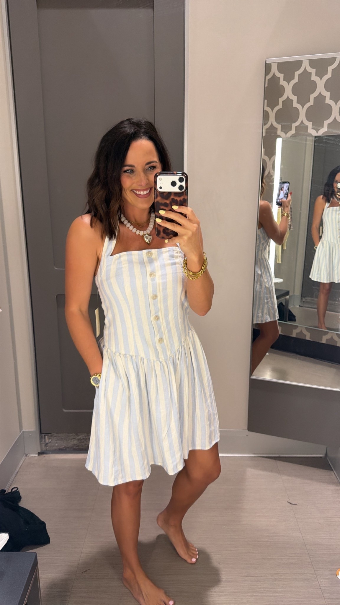 simple, cute, and done 🤍
casual striped dress, mini sundress, spring outfit idea, easy everyday look
target • size xs
#targetoutfits #casualoutfitideas #springfashion #summerlooks #ltkstyle


#LTKHome