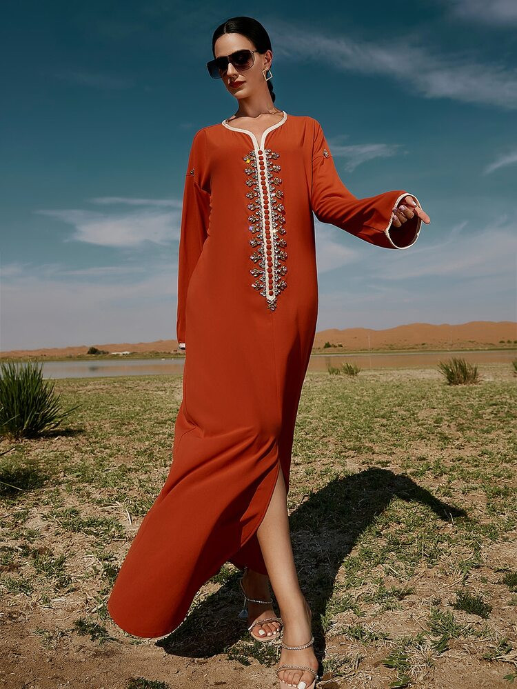 Rhinestone Contrast Binding Split Hem Maxi Dress | SHEIN