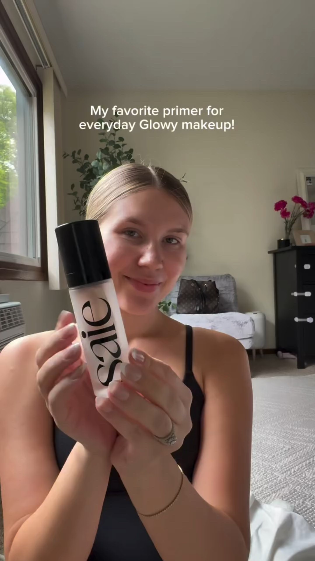My all time favorite makeup primer that I use with or with out makeup!! Currently on an amazing Amazon prime day sale! ☁️✨🤍

@saiebeauty #foryou #makeup #primer #makeuplooks #glowymakeup