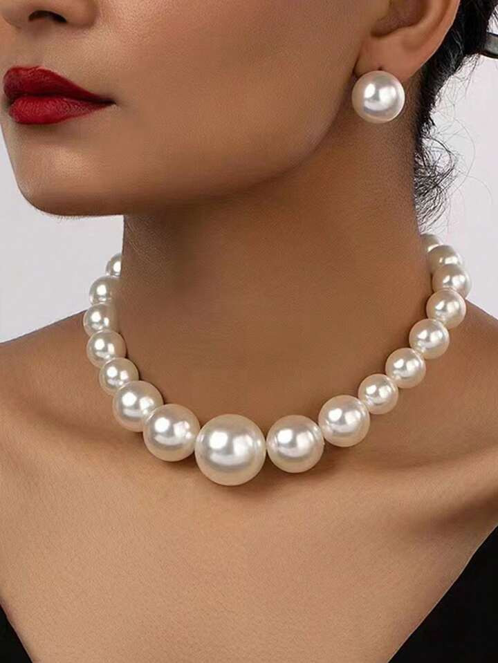 A Simple Yet Delicate Single-Strand Faux Pearl Necklace With Large Beads, Suitable For Women To W... | SHEIN